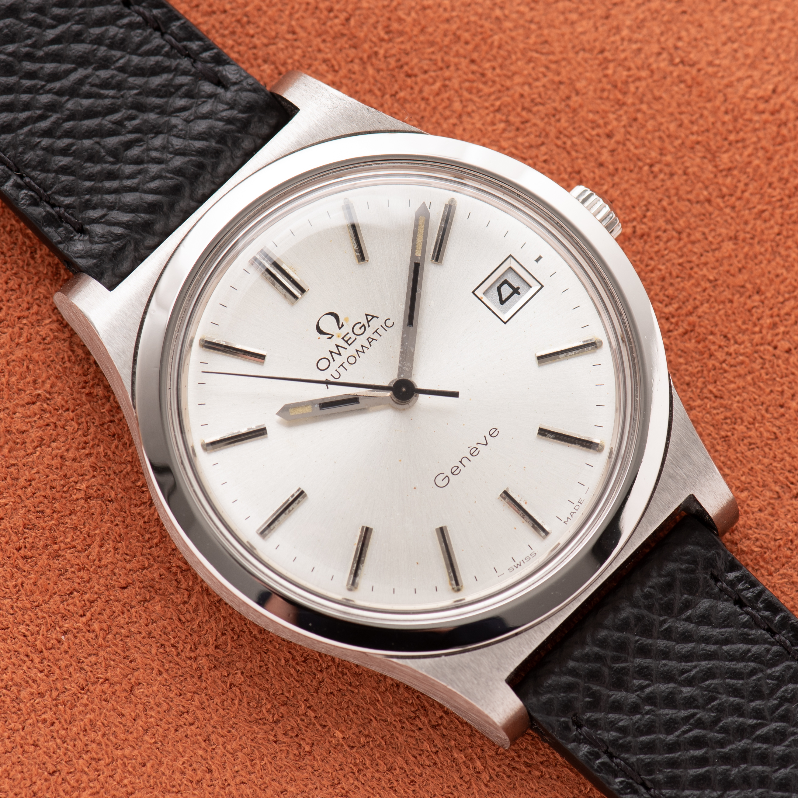 Vue de Omega Genève Date Automatic Cal 1012 Réf 166.0168 from 1973