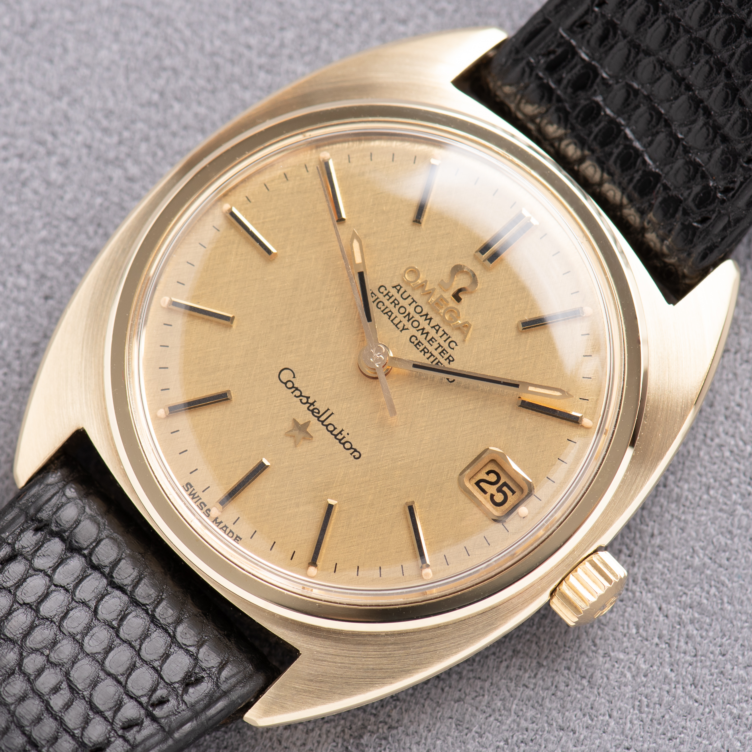 View of Omega Constellation Chronometer C-shape 14K Gold Capped from 1969 Réf 168.017SP