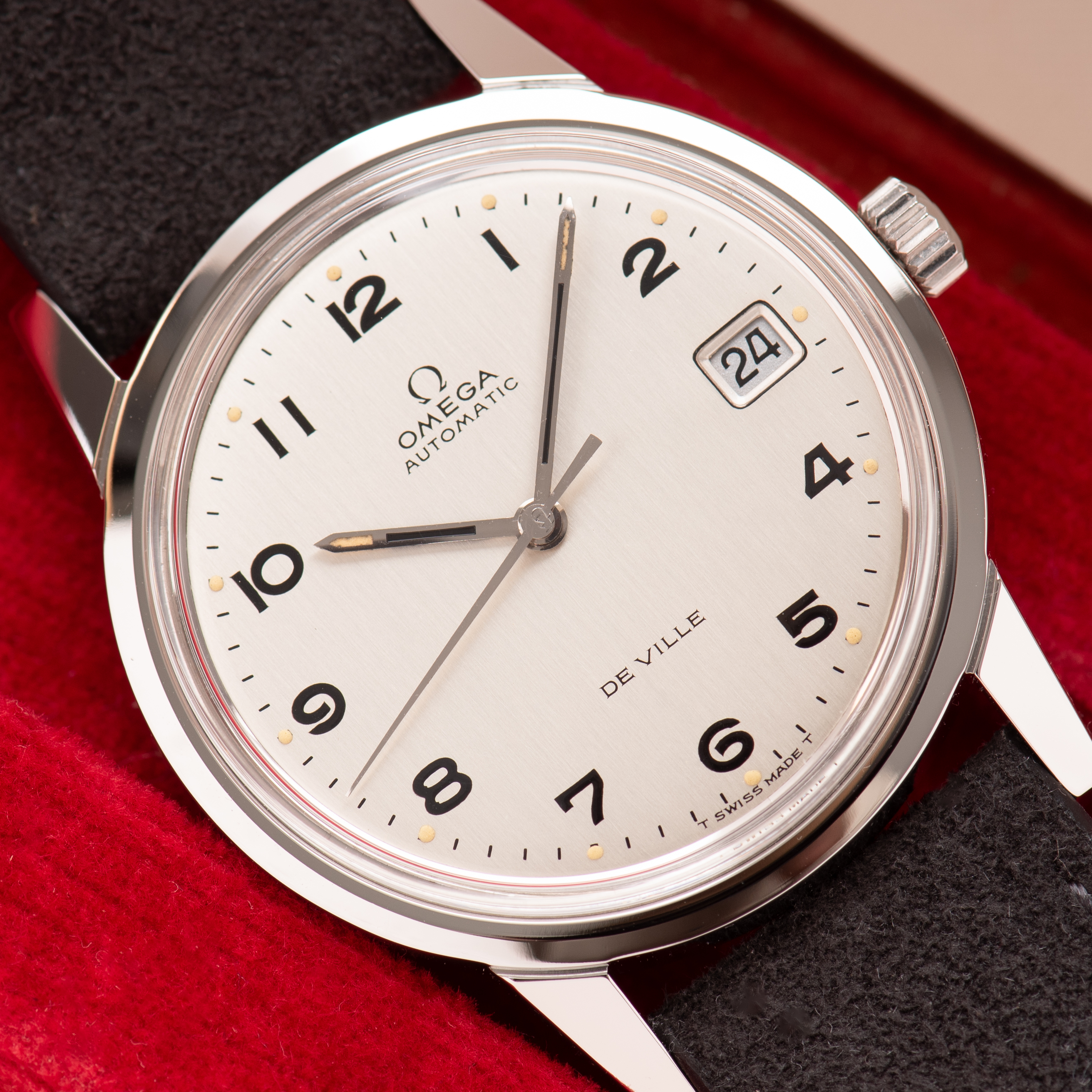 View of Omega Prototype Automatic De Ville Steel Réf 166.0044 from 1969