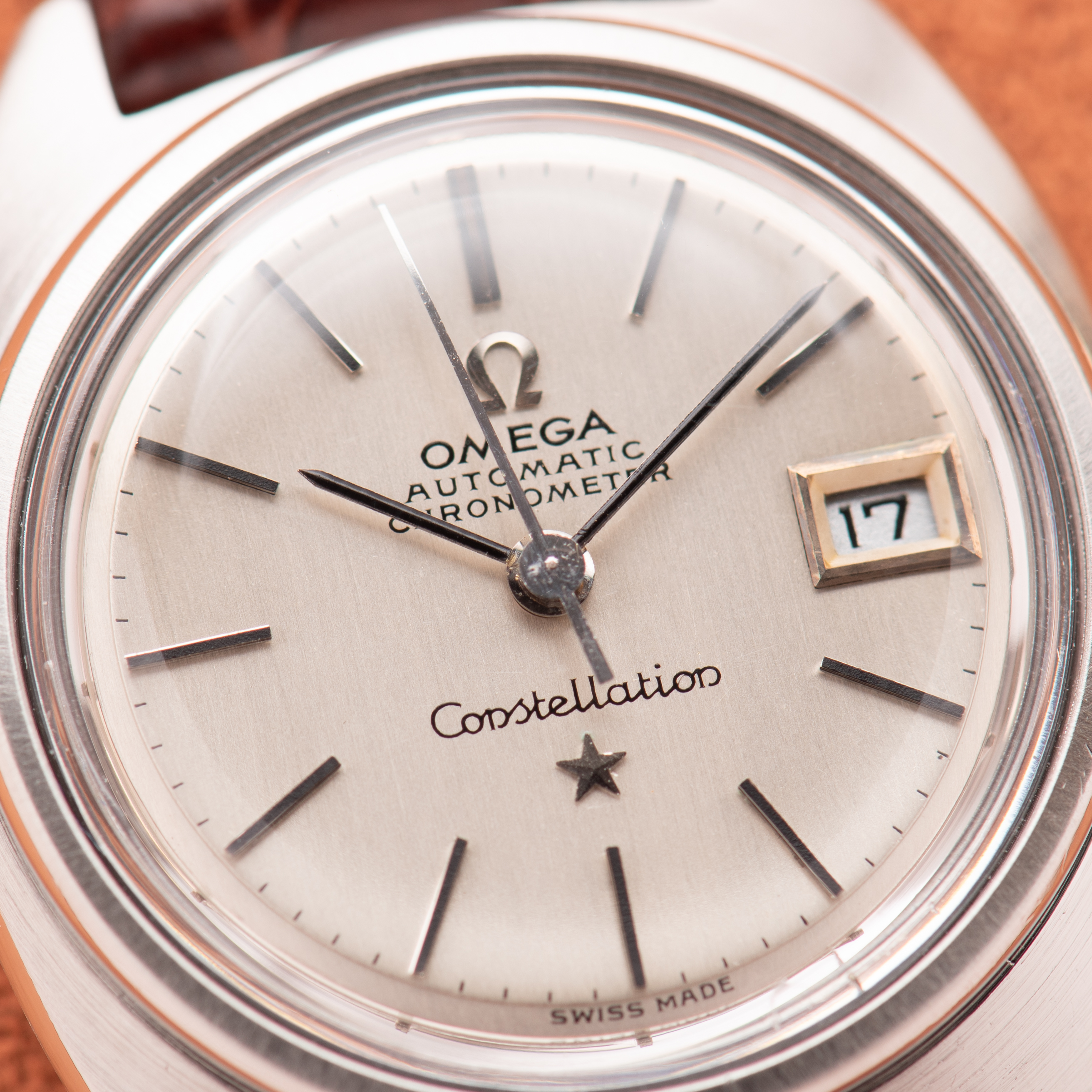 Vue de Omega Automatic Chronometer Constellation Silver Dial Réf 568.001 from 1968