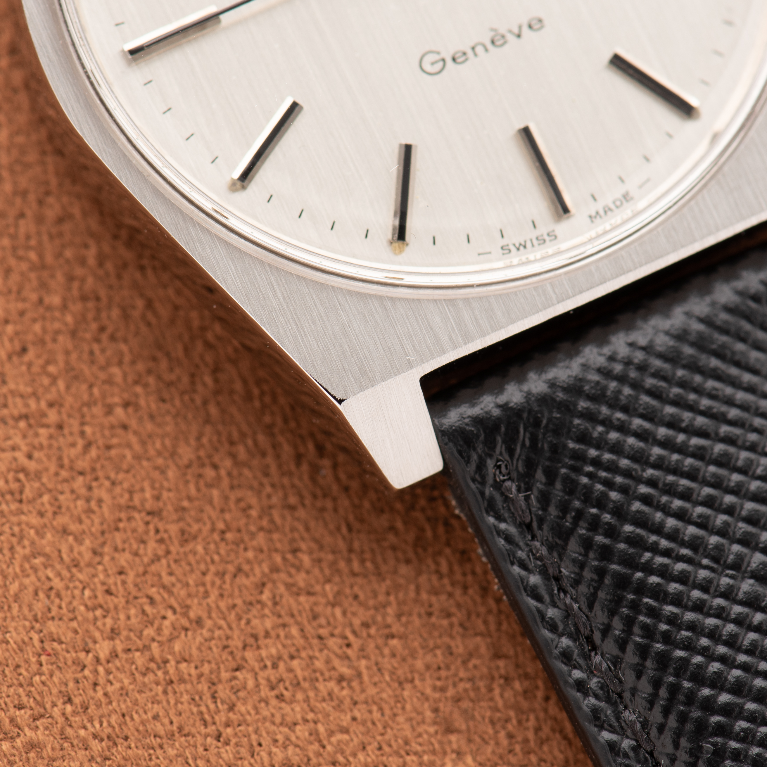 View of Omega Genève Date Silver Dial Réf 136.0049 from 1972
