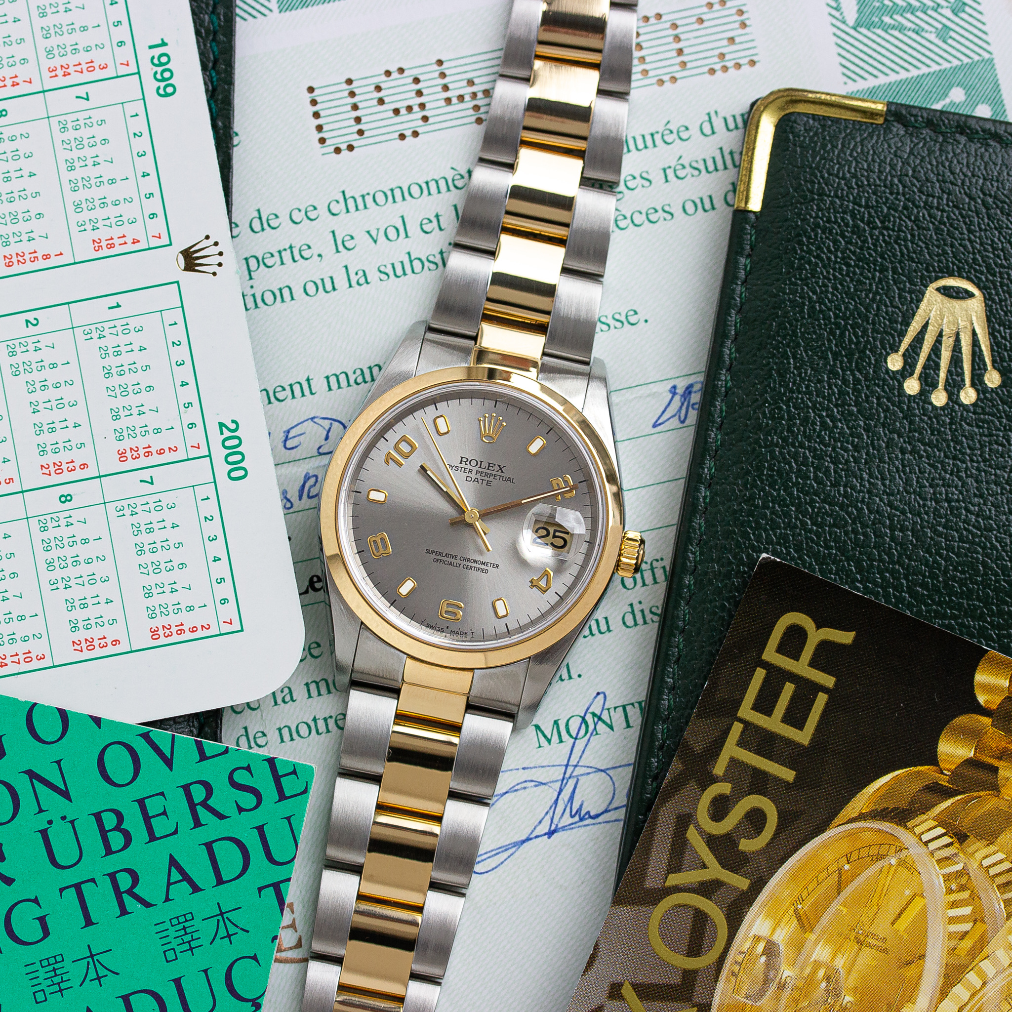 Vue de Rolex Oyster Perpetual Date réf 15203