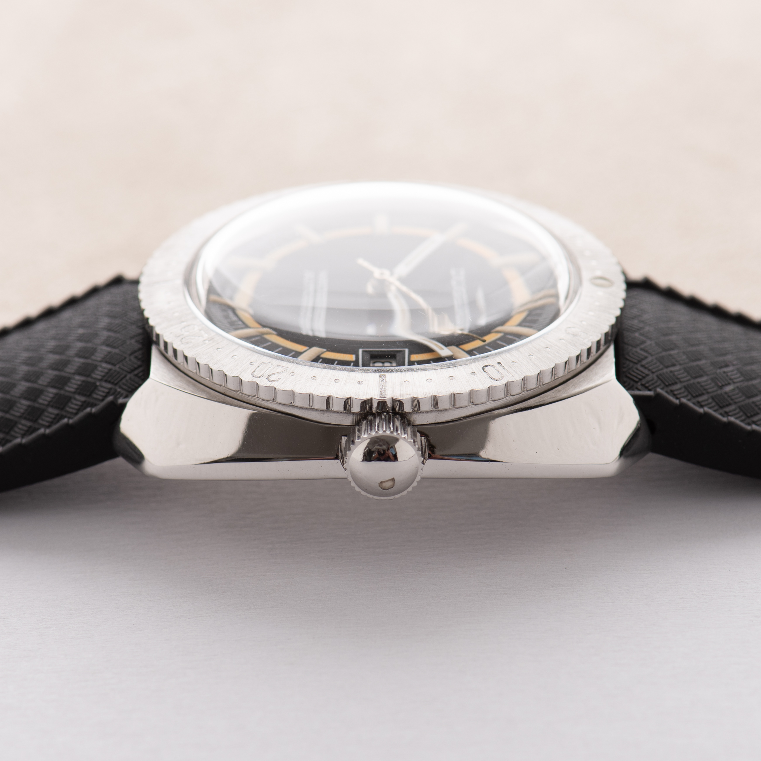 Vue de Dugena Automatic Divers ETA 2783