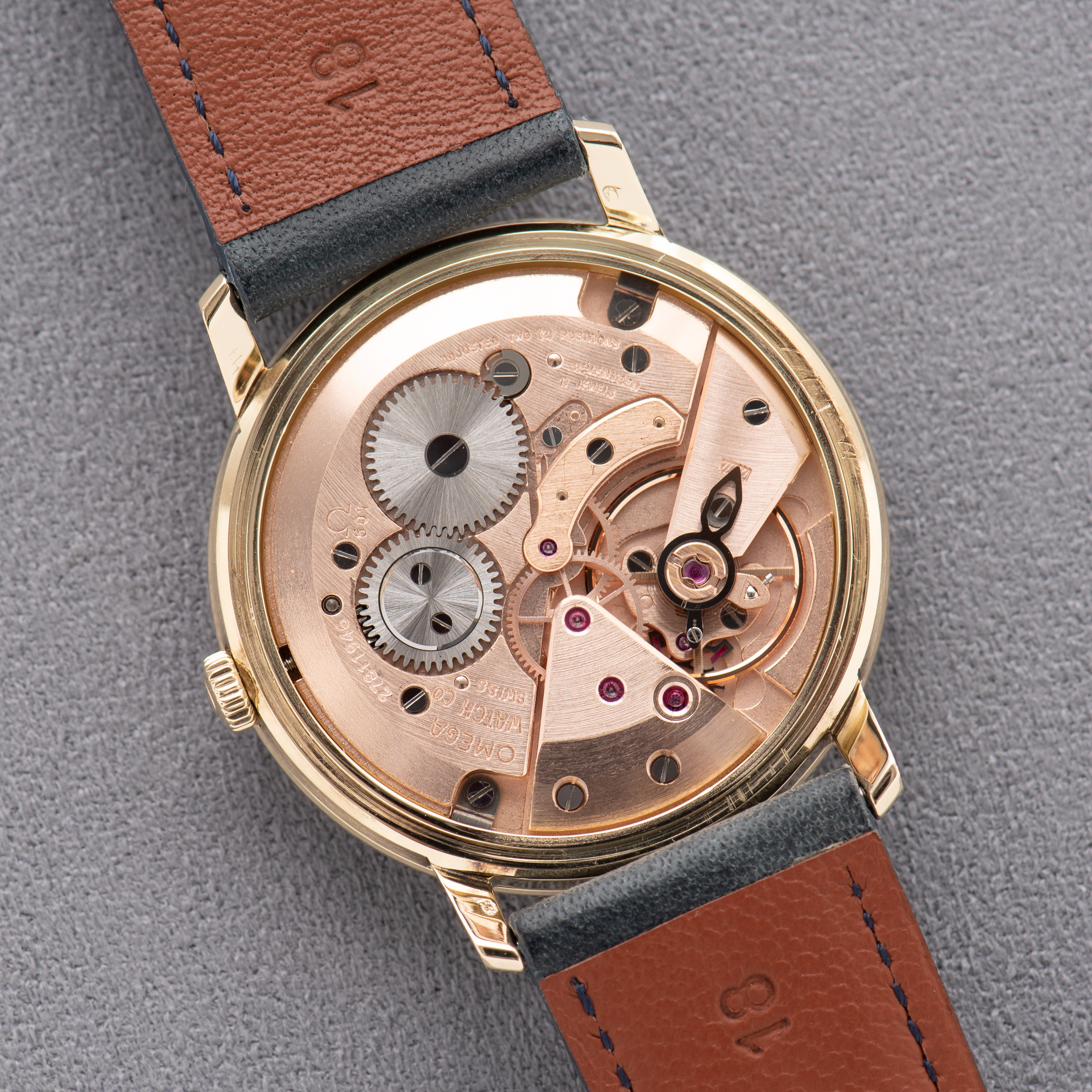 Vue de Omega Genève Dress Watch 14K Yellow Gold Réf 131.021SP from 1968