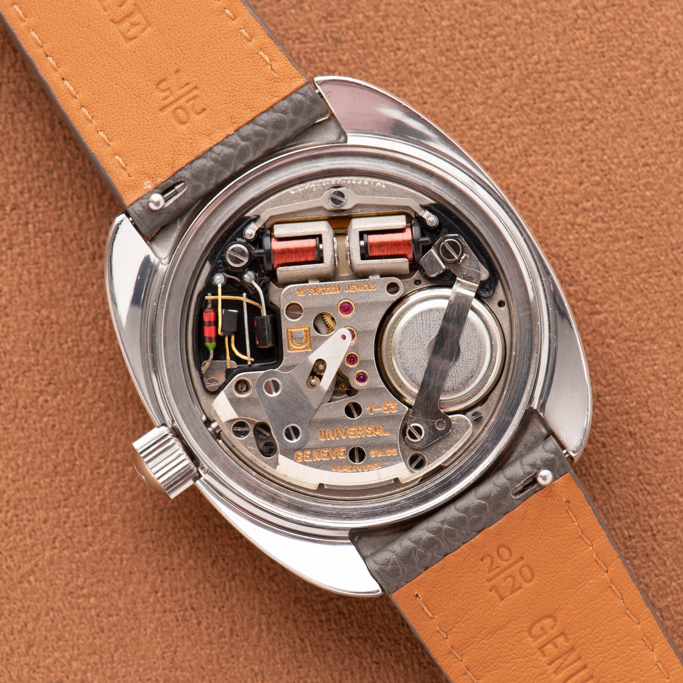 View of Universal Geneva Unisonic day-date Like New Ref 853102