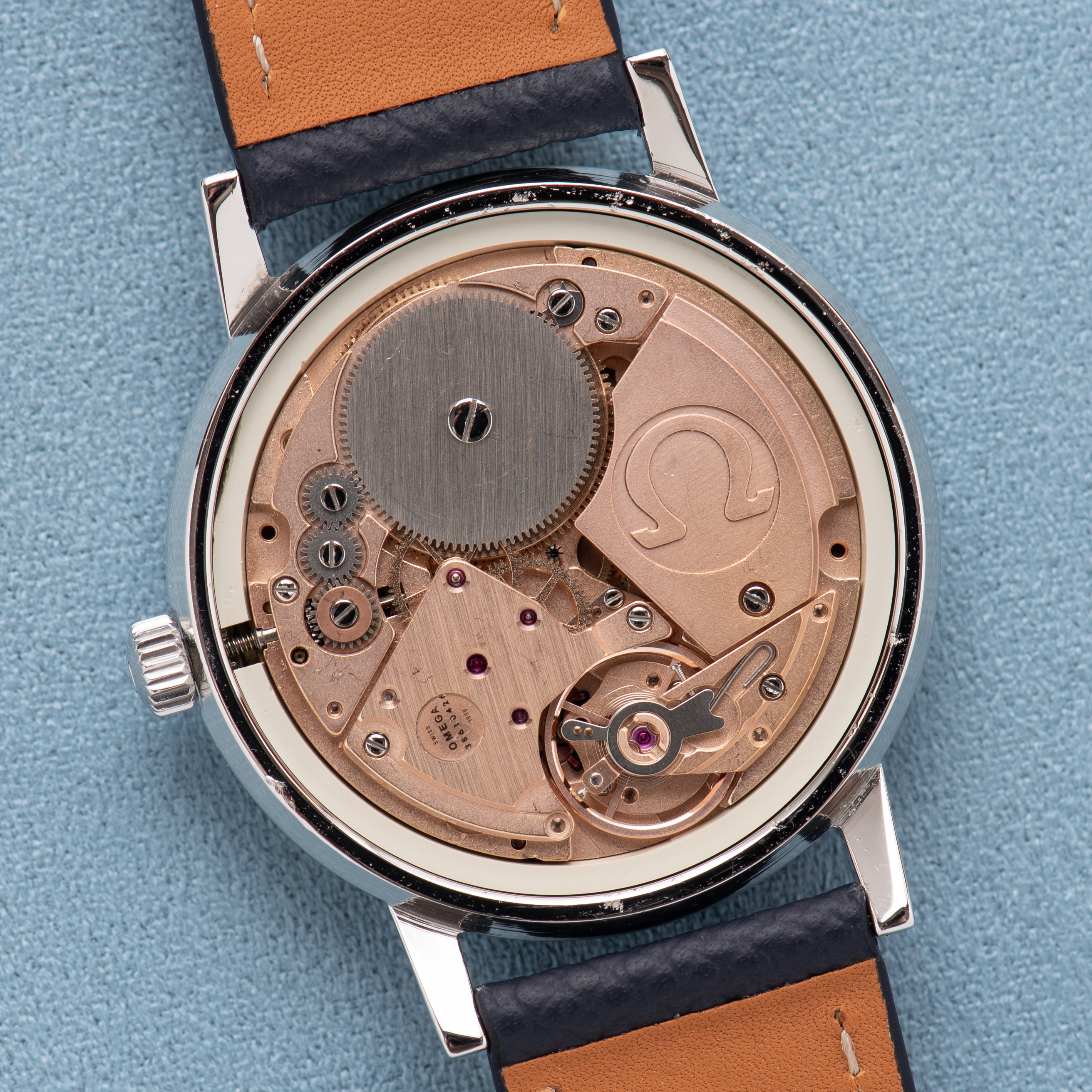 View of Omega Genève Date Blue dial réf 136.0104 from 1974