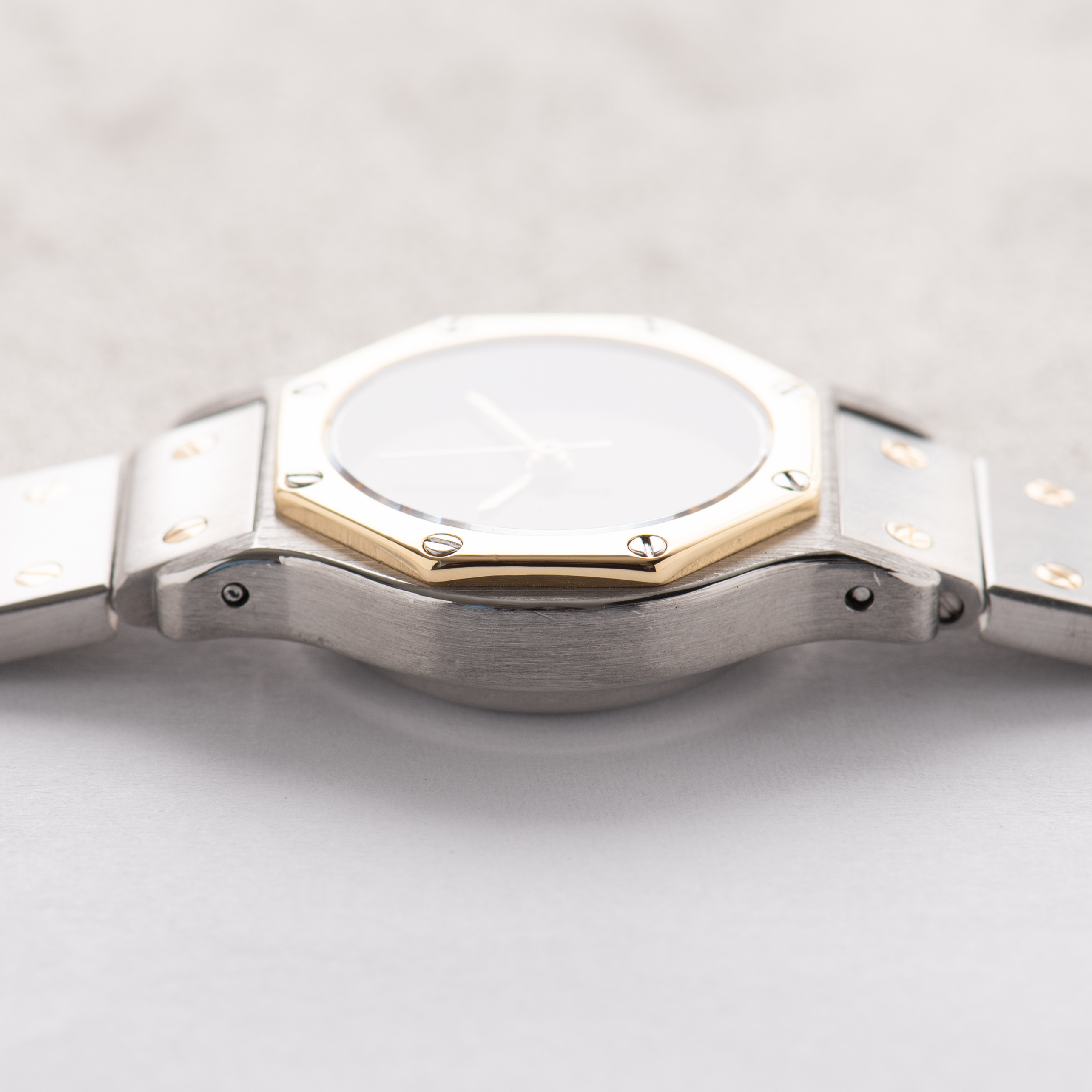 Vue de Cartier Santos Octagon Burgundy Dial réf 0907
