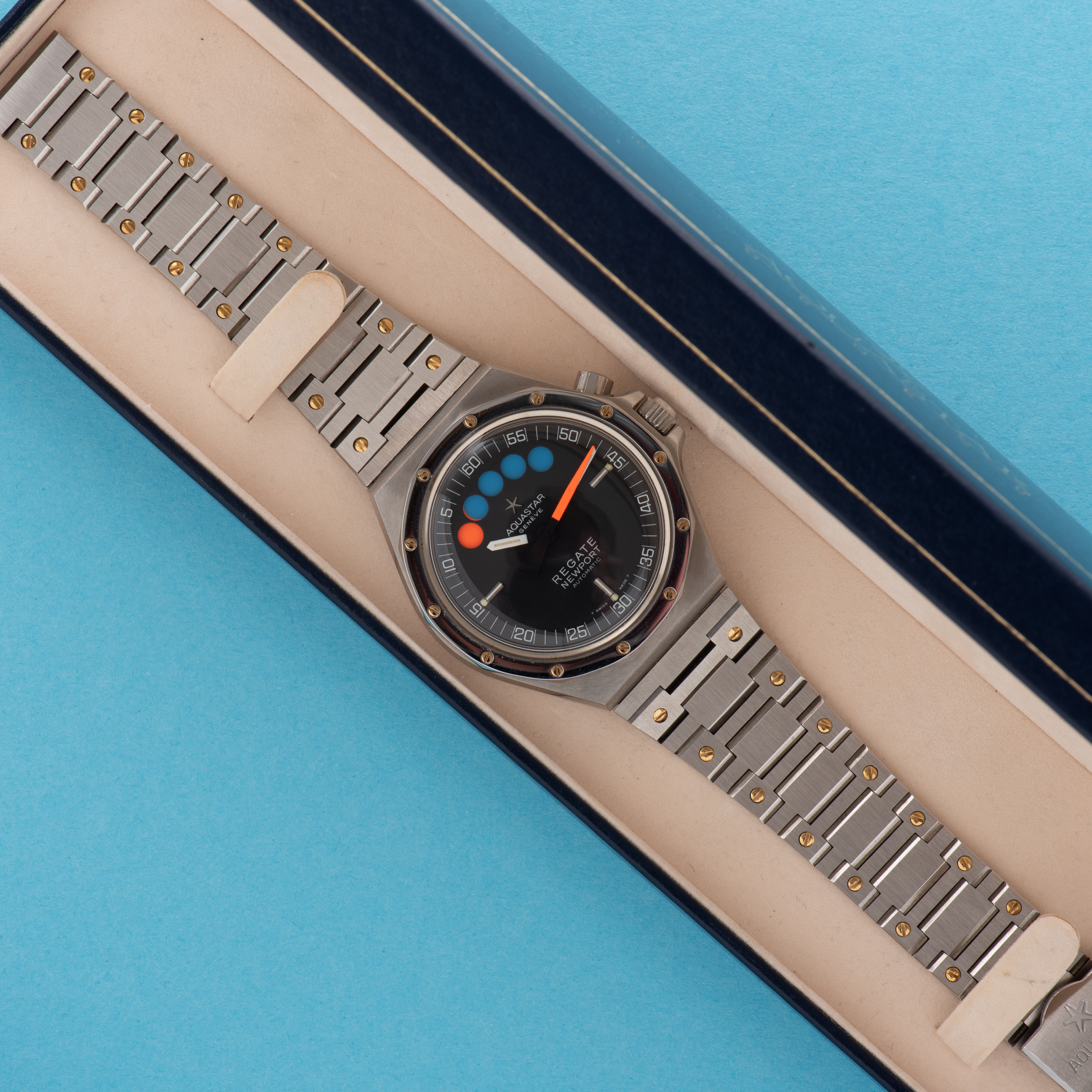 Zicht op Aquastar Geneva Regate Newport ref 9856 New Old Stock