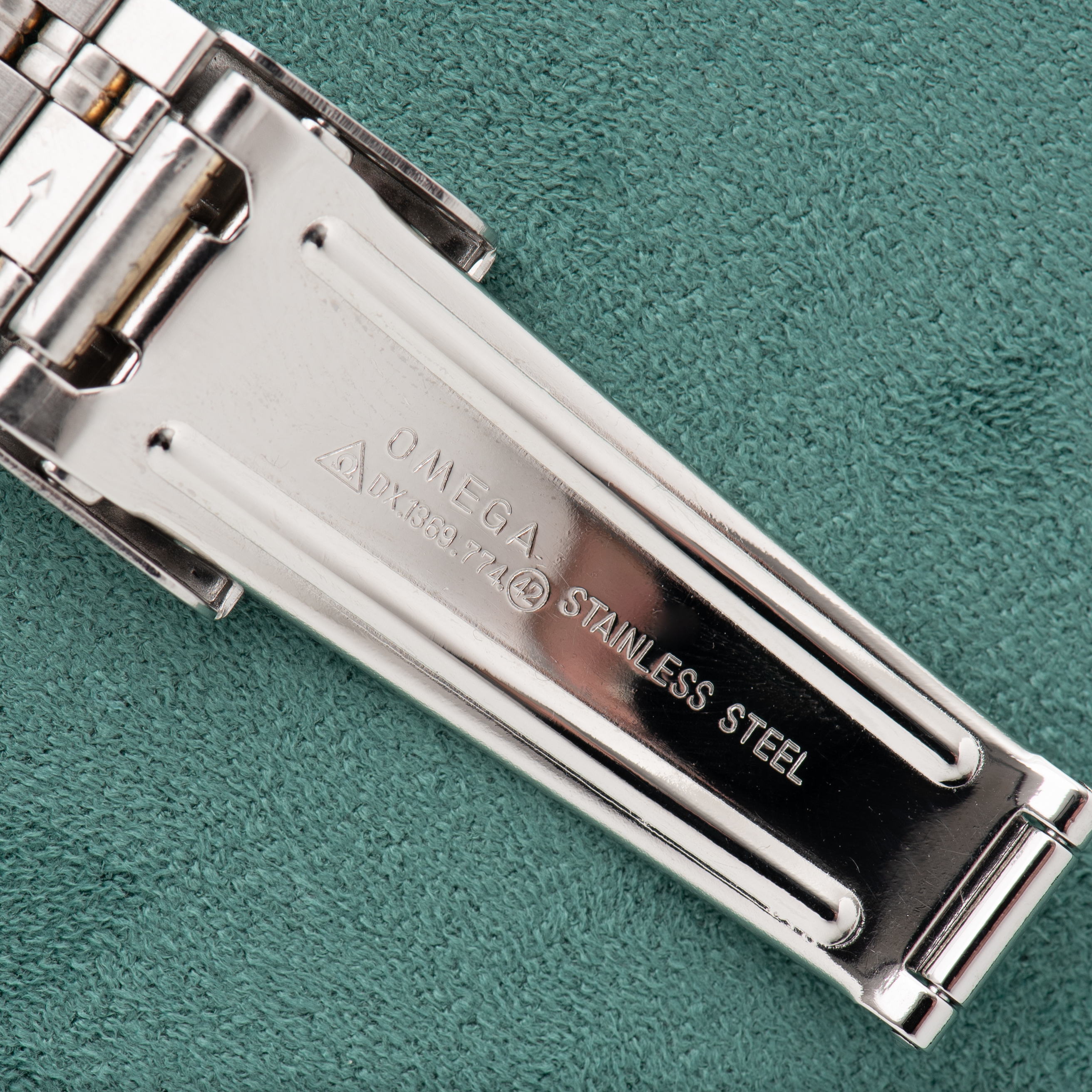 Vue de Omega Seamaster Quartz Gold plated/steel réf 196.0239 from 1984