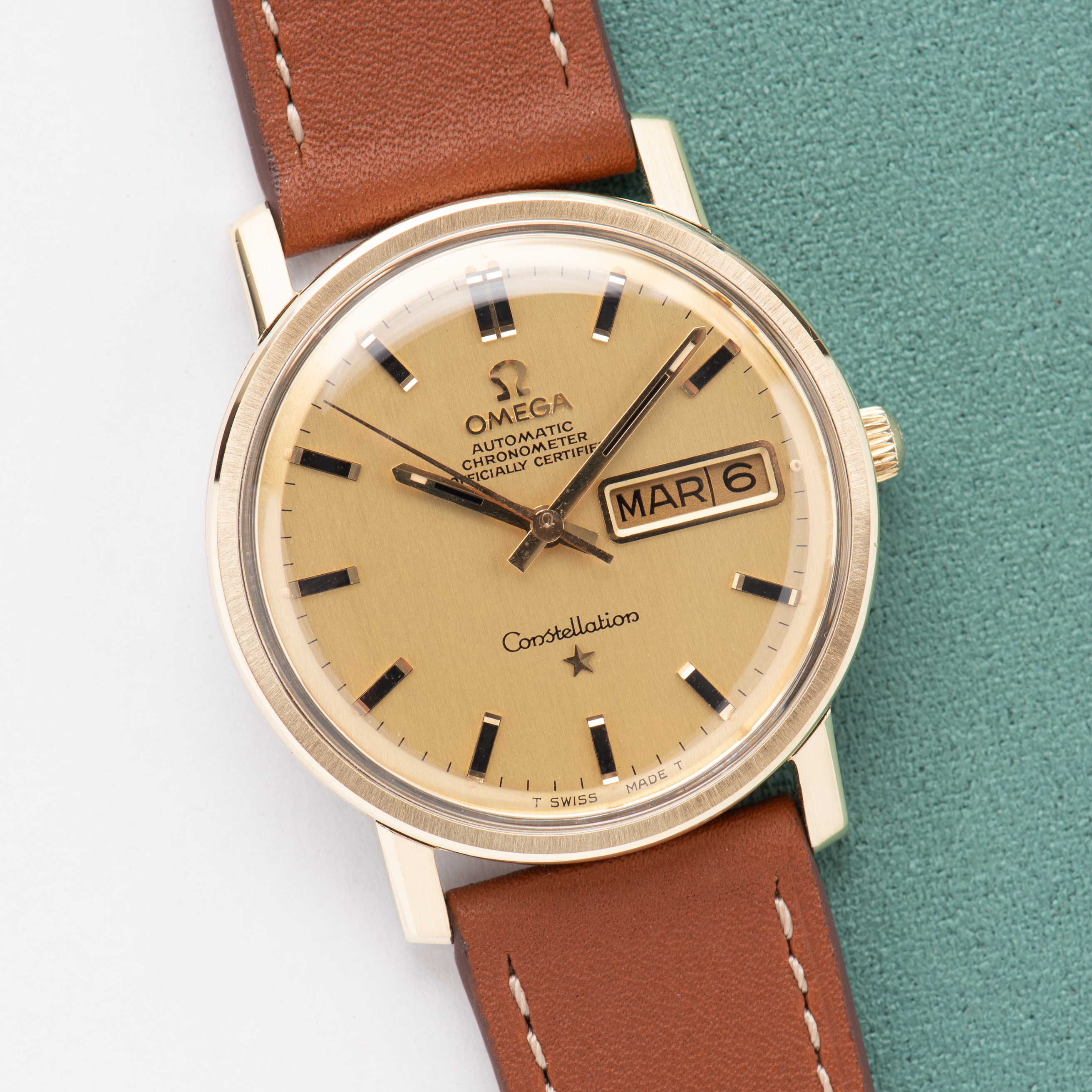 Zicht op Omega Constellation Automatic Chronometer Day-Date – Réf. 168.016 – 1969