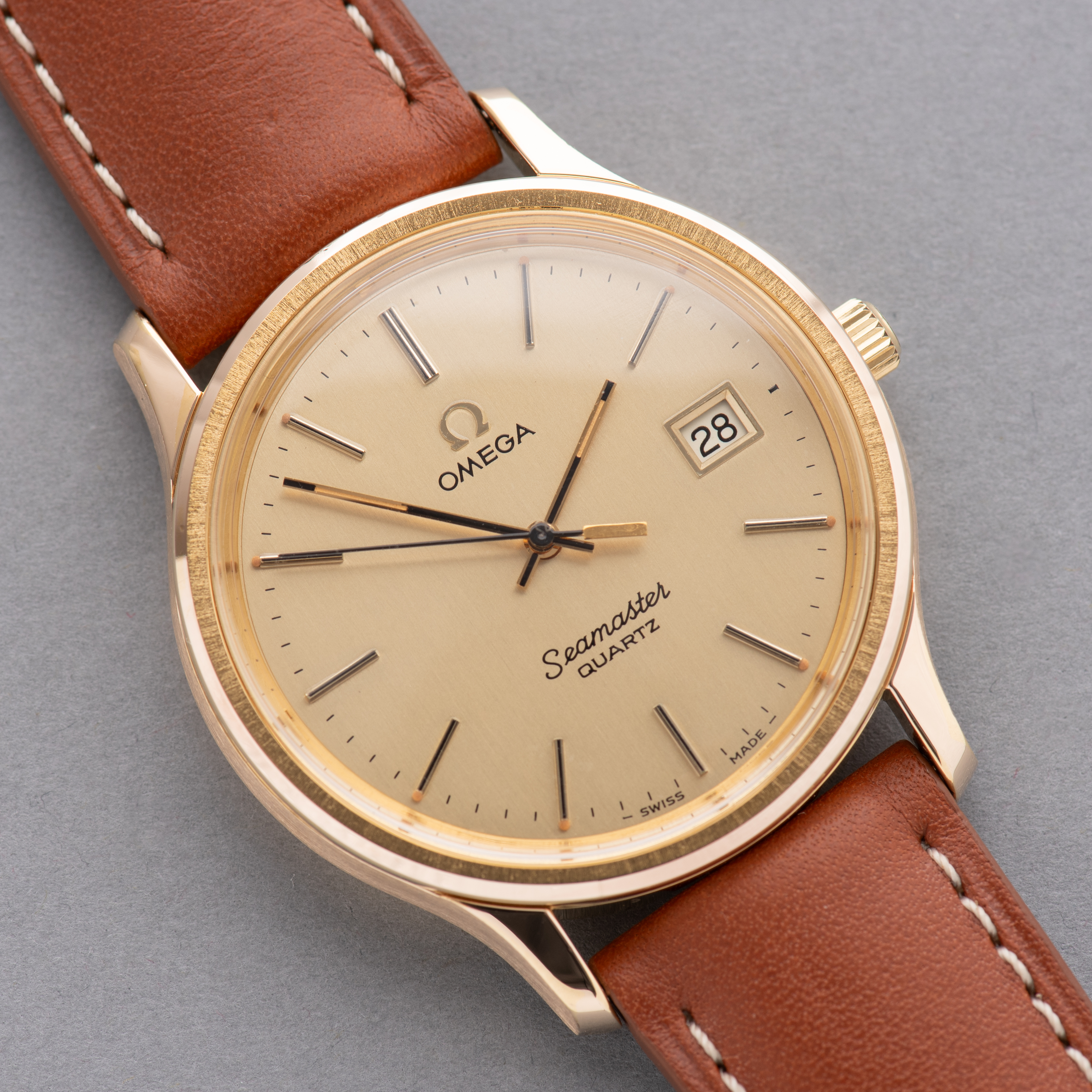 Vue de Omega Seamaster Quartz from 1977 cal 1342 Réf 196.0106