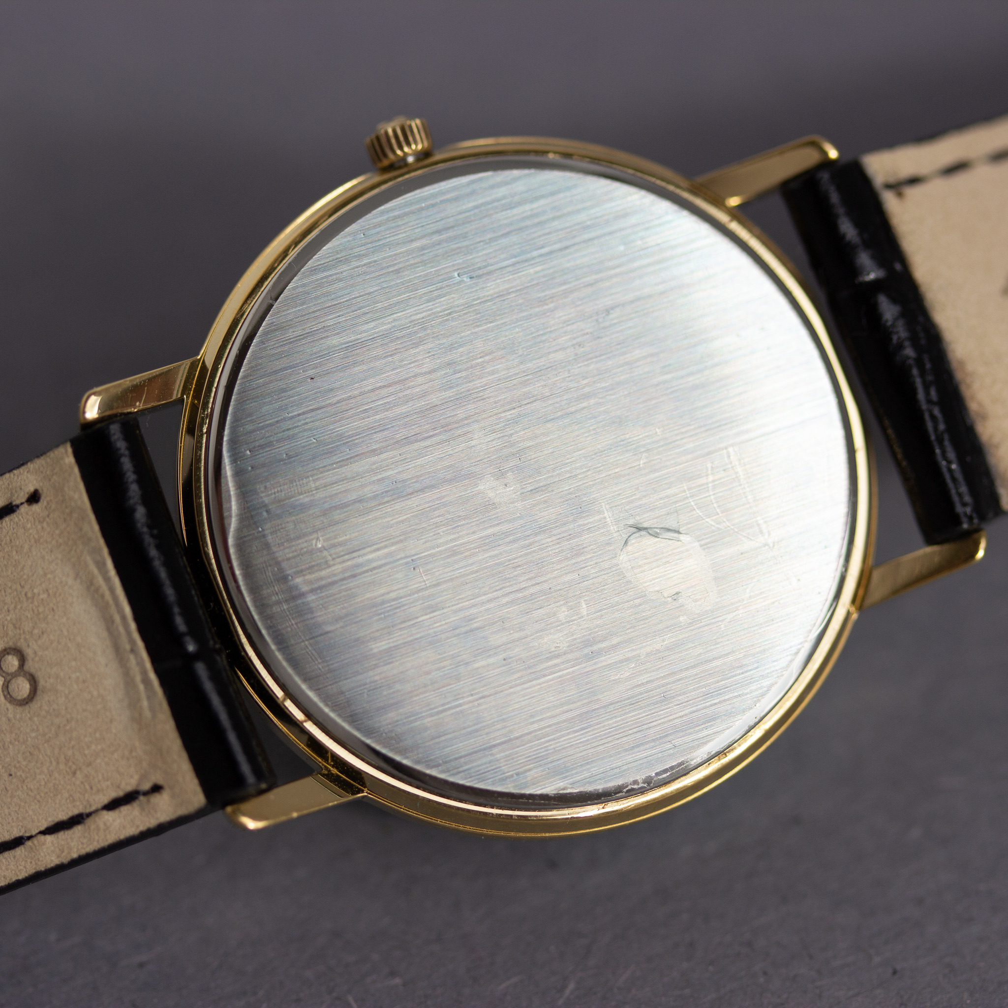 Vue de Omega Seamaster NOS Quartz réf 196 0266 396 0969