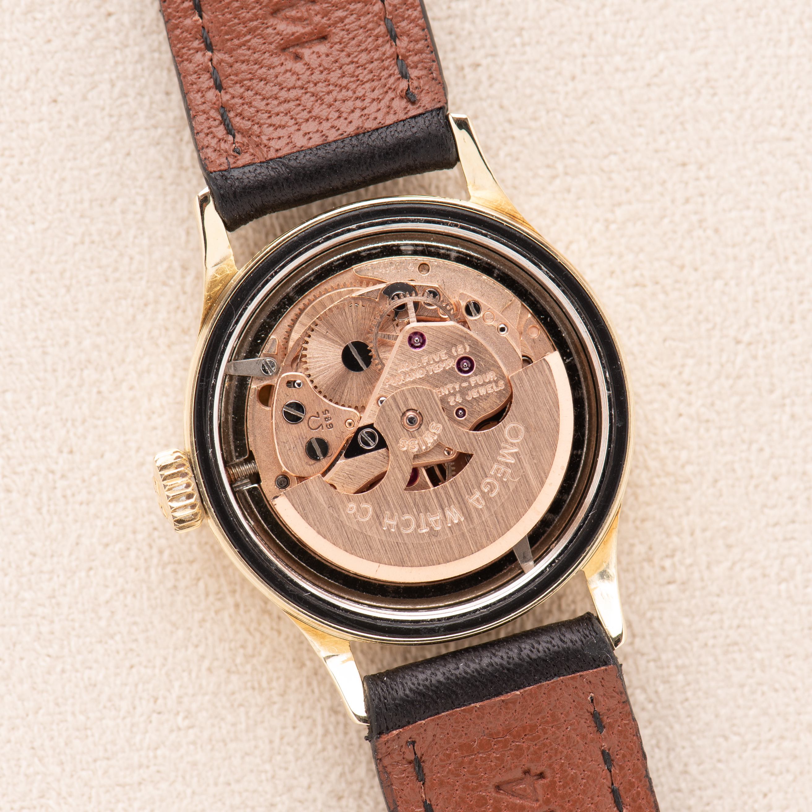 View of Omega Constellation Automatic Chronometer – Calibre 685 – Ref. 568.0018 – 1971