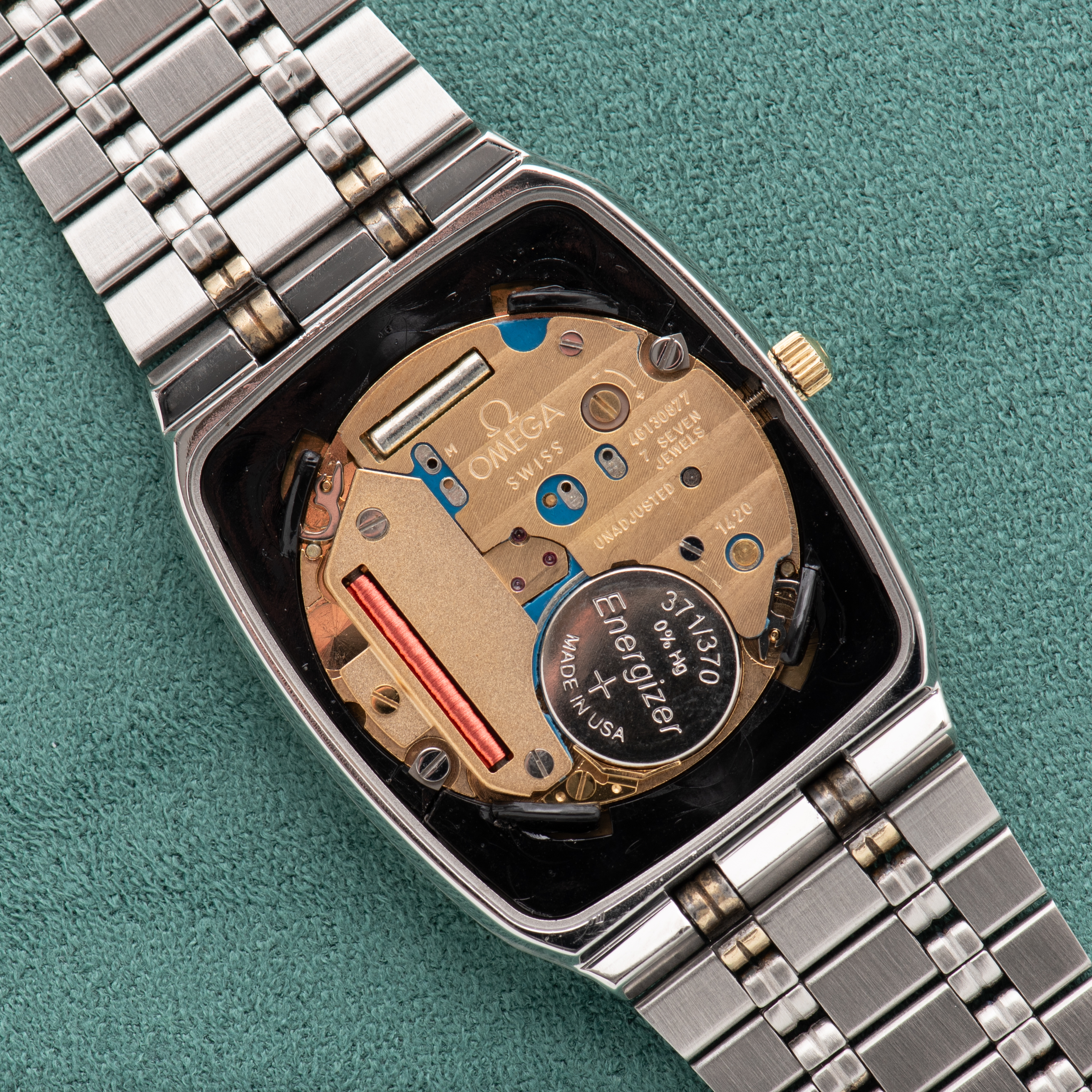 Vue de Omega Seamaster Quartz Gold plated/steel réf 196.0239 from 1984