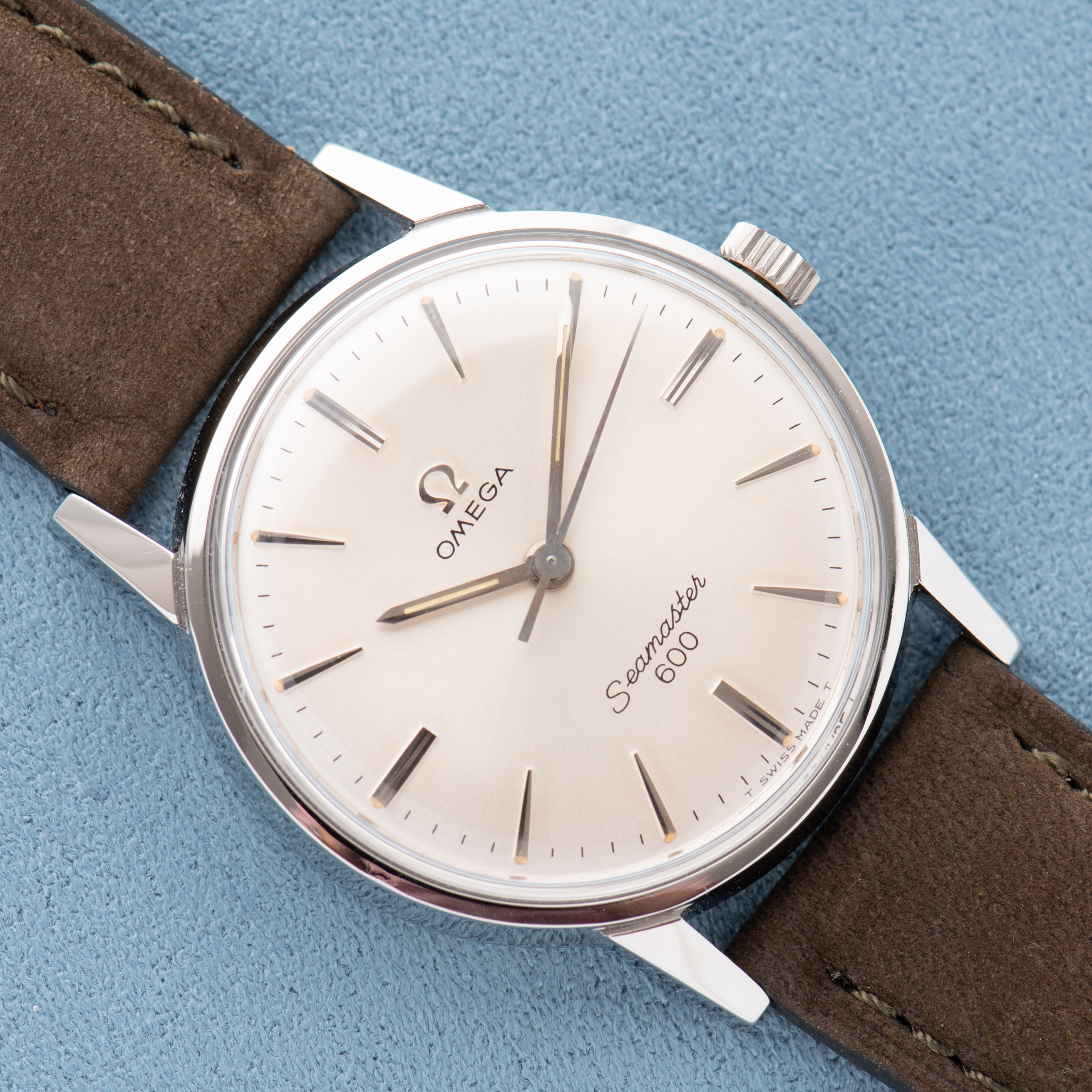 View of Omega Seamaster 600 cal 601 ref 135.012 from 1964