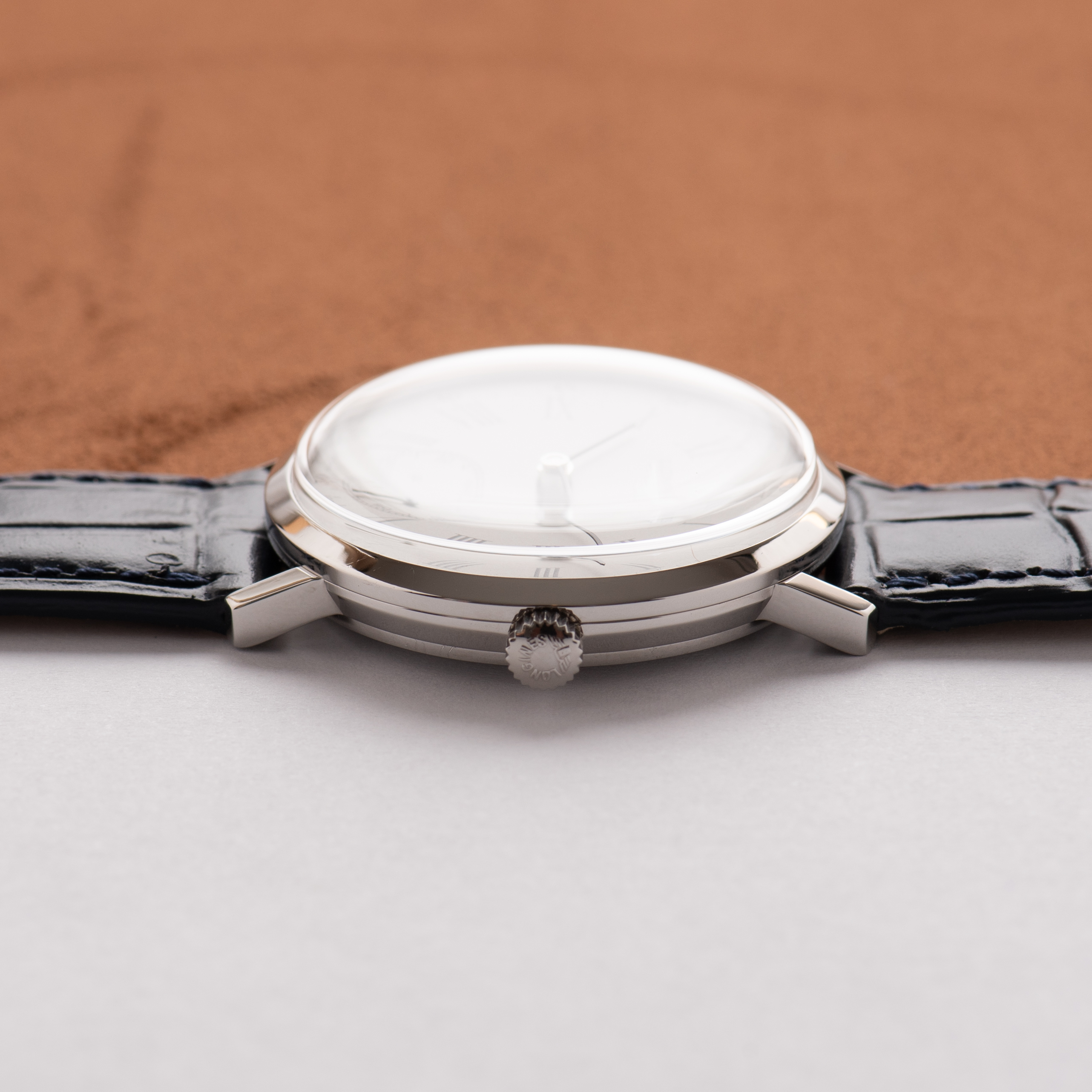 Vue de Longines Dress Watch mécanique White Roman Dial réf 1095 4 864