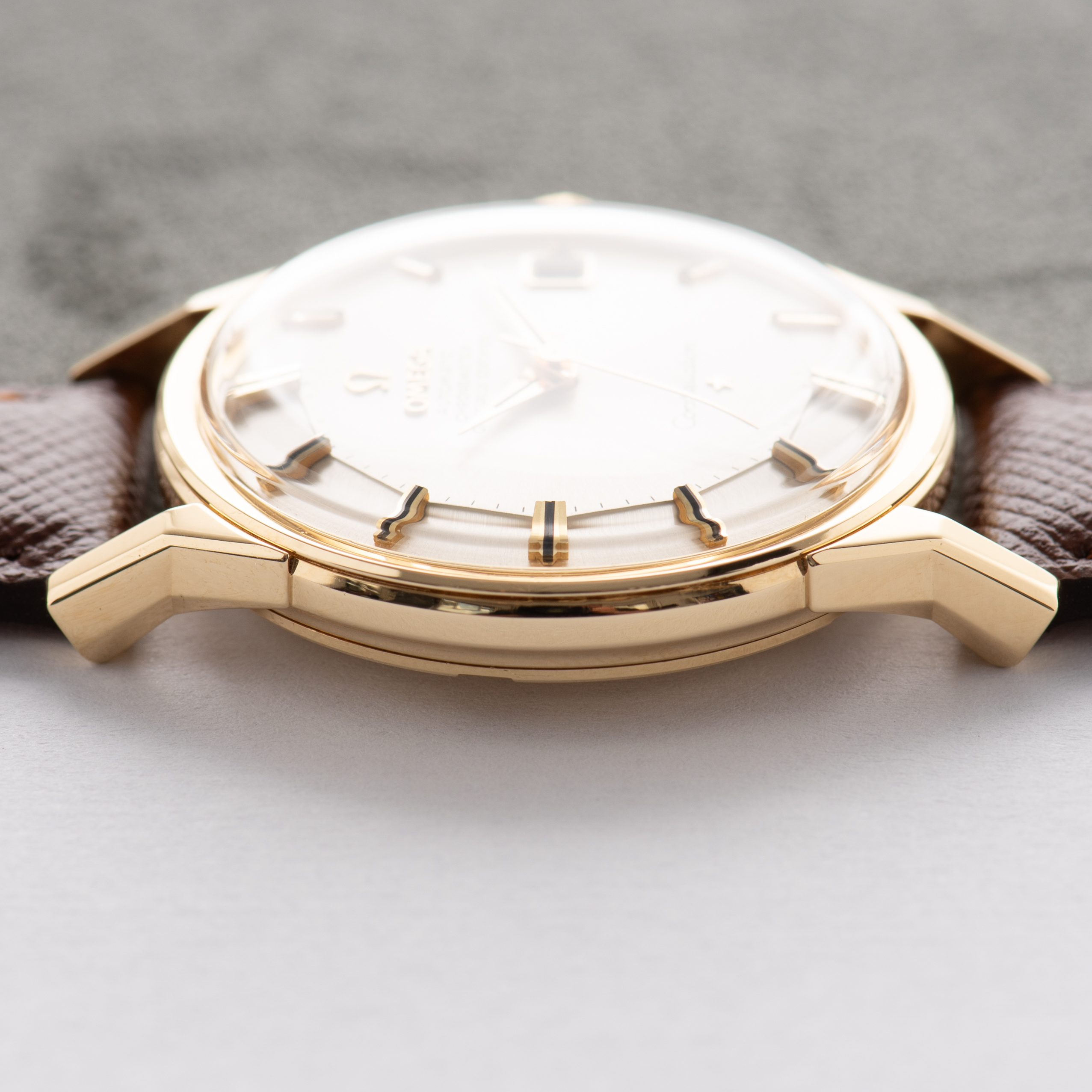 View of Omega Constellation Pie Pan 18K Gold 18K Automatic from 1967 ref 168.005