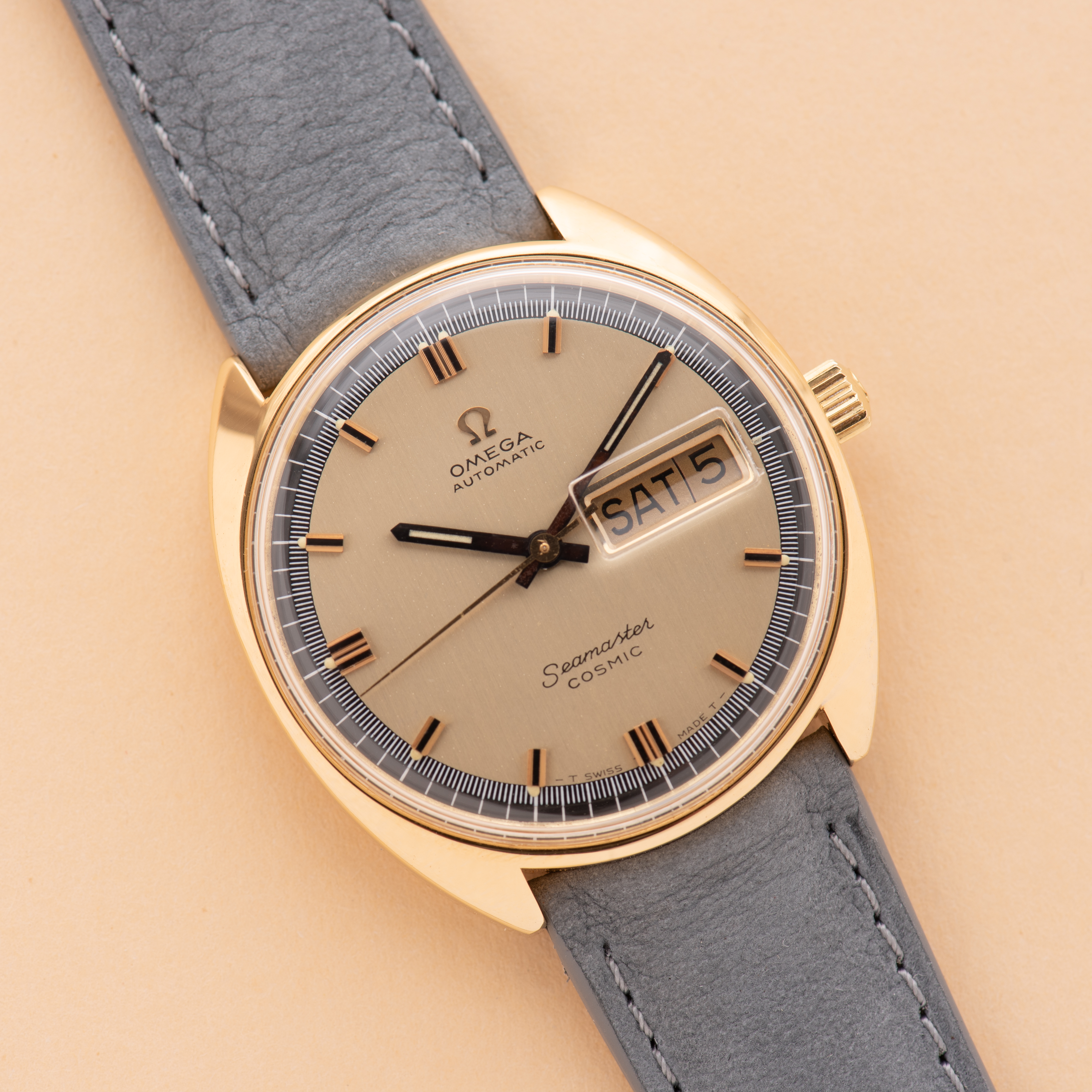 View of Omega Automatic Seamaster Cosmic ref 166.036 cal 752 from 1969
