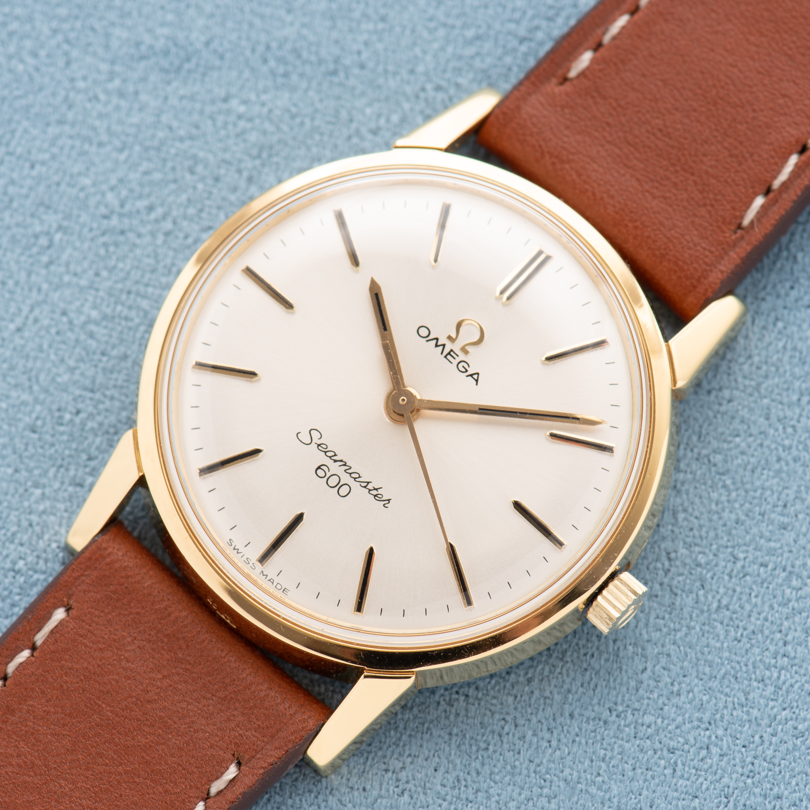 View of Omega Seamaster 600 GoldPlated cal 601 ref 135.012 from 1966