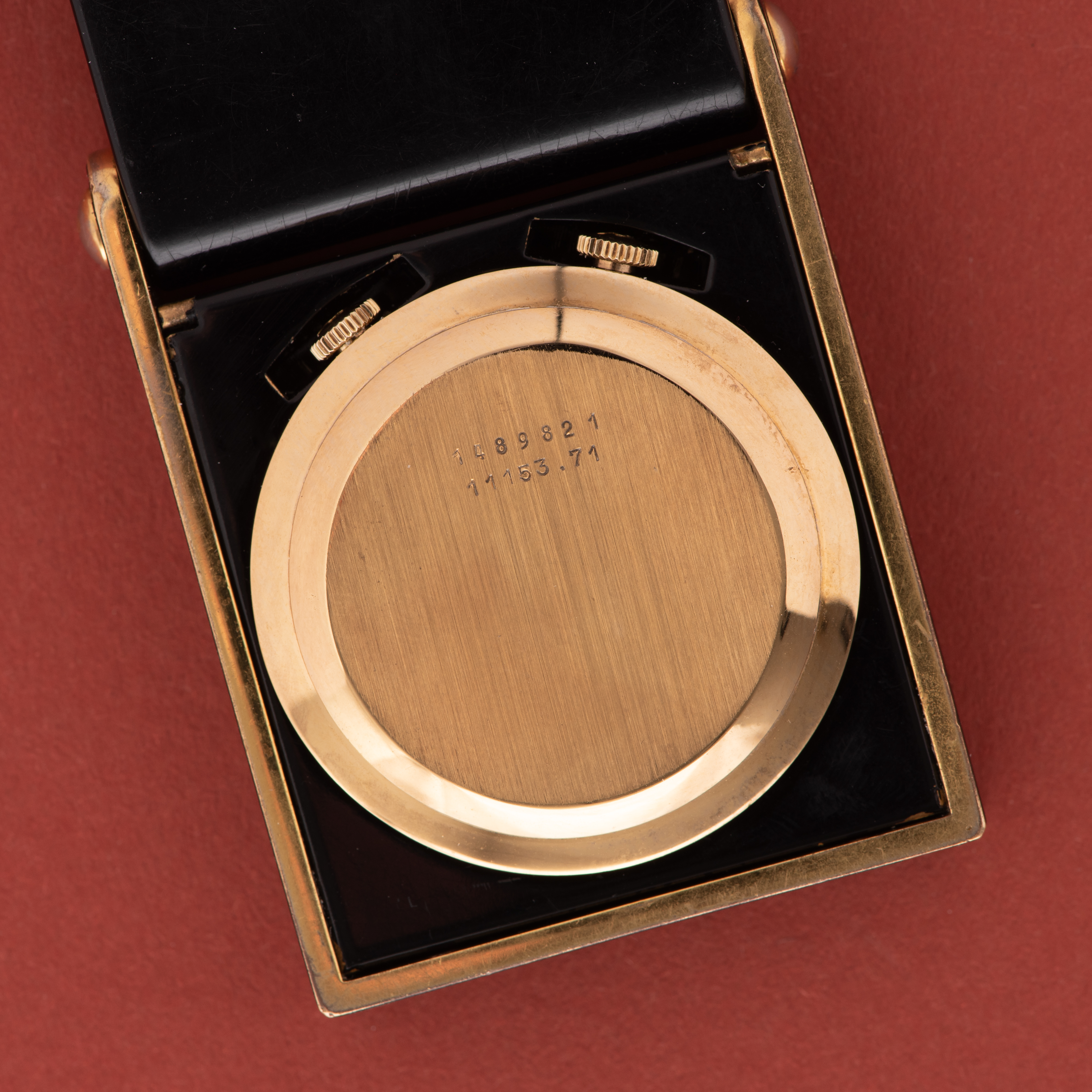 View of Jaeger LeCoultre Travel Memovox Alarm Réveil K911