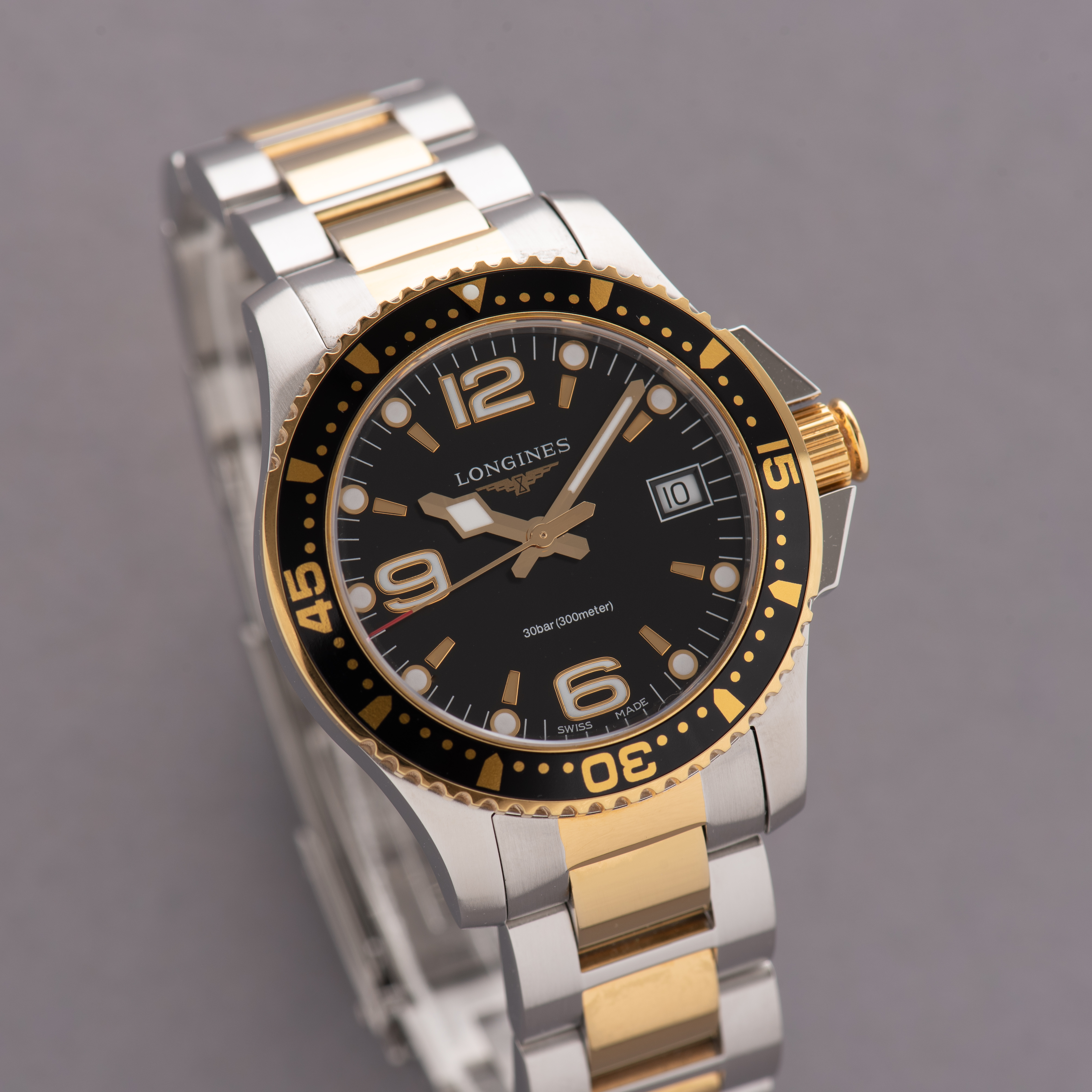 View of Longines HydroConquest L3.340.3 gold-plated/steel