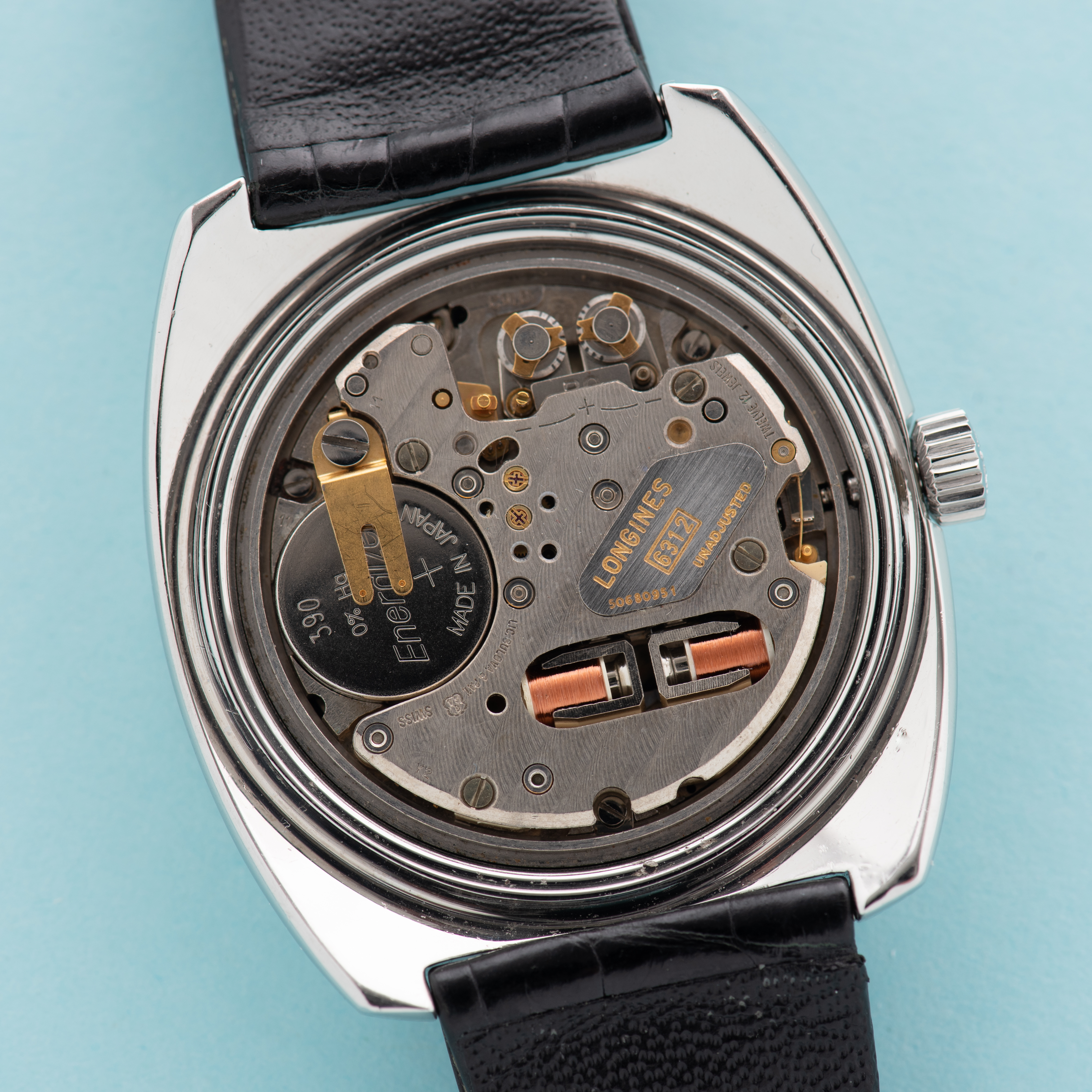 Zicht op Longines Ultronic réf 8484-1 cal 6312