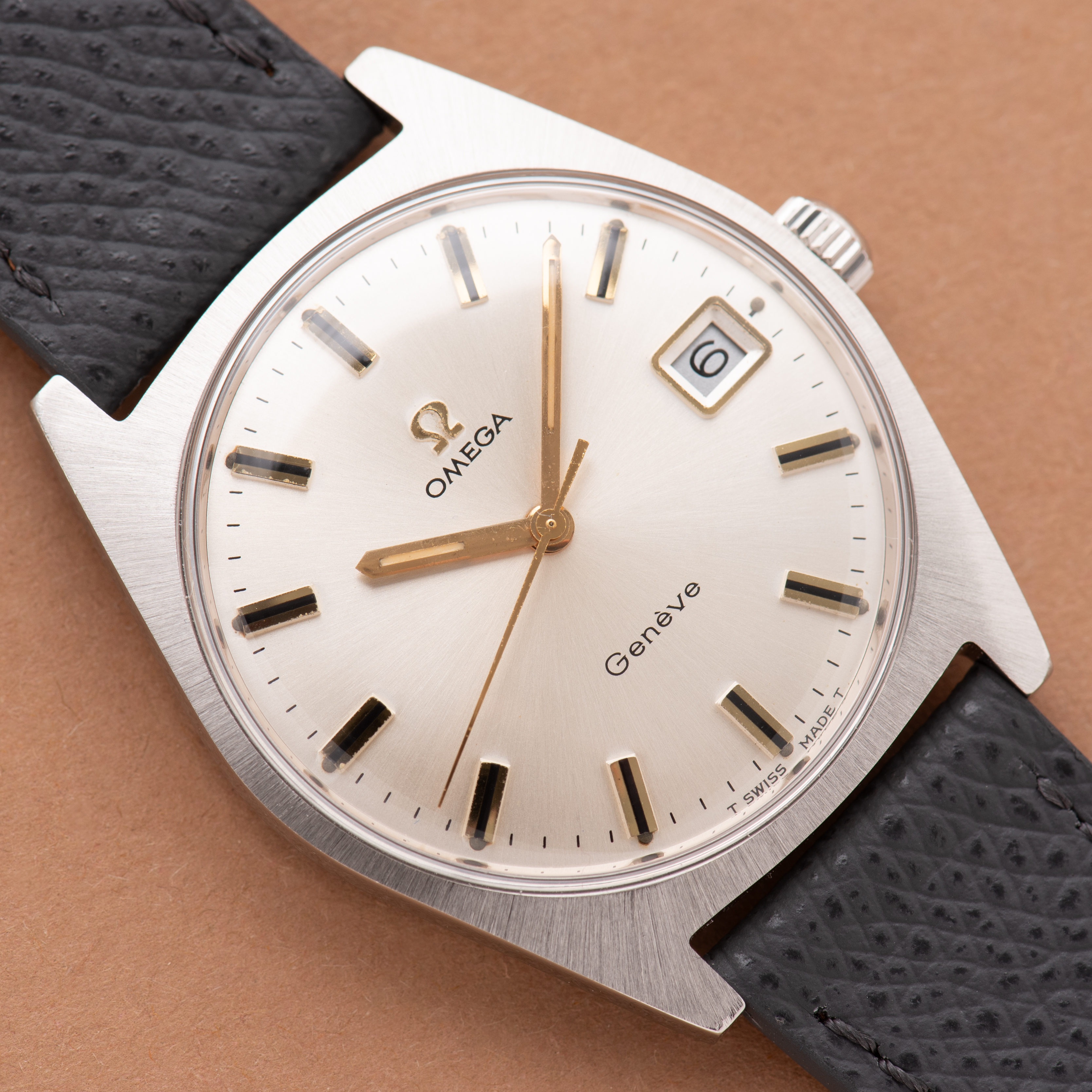 Vue de Omega Genève mécanique réf 136.041 from 1970