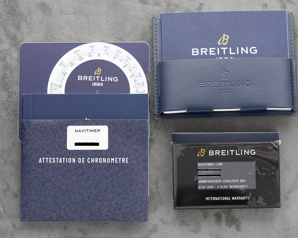 Miniature : Breitling Chronometer Navitimer 1 B01 Chronograph réf AB0127211B1X2 Full set