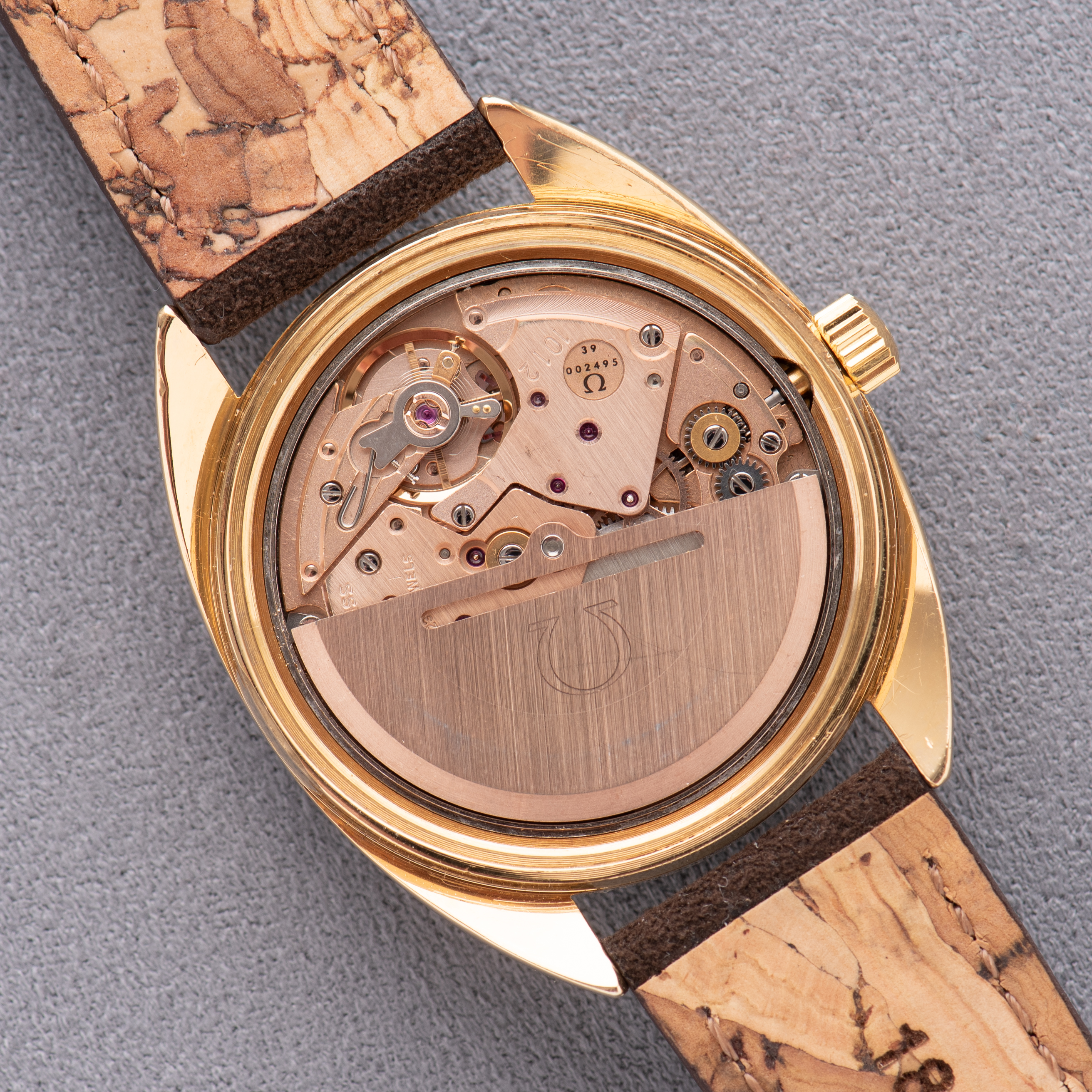 Vue de Omega Ranchero Automatique Date Réf 166.0218 from 1975