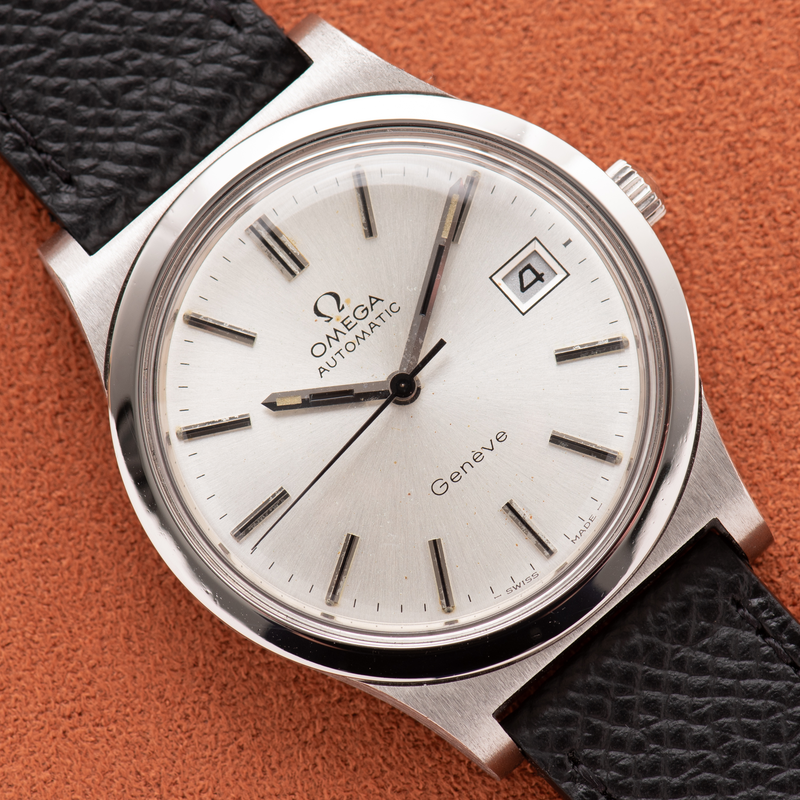 Vue de Omega Genève Date Automatic Cal 1012 Réf 166.0168 from 1973
