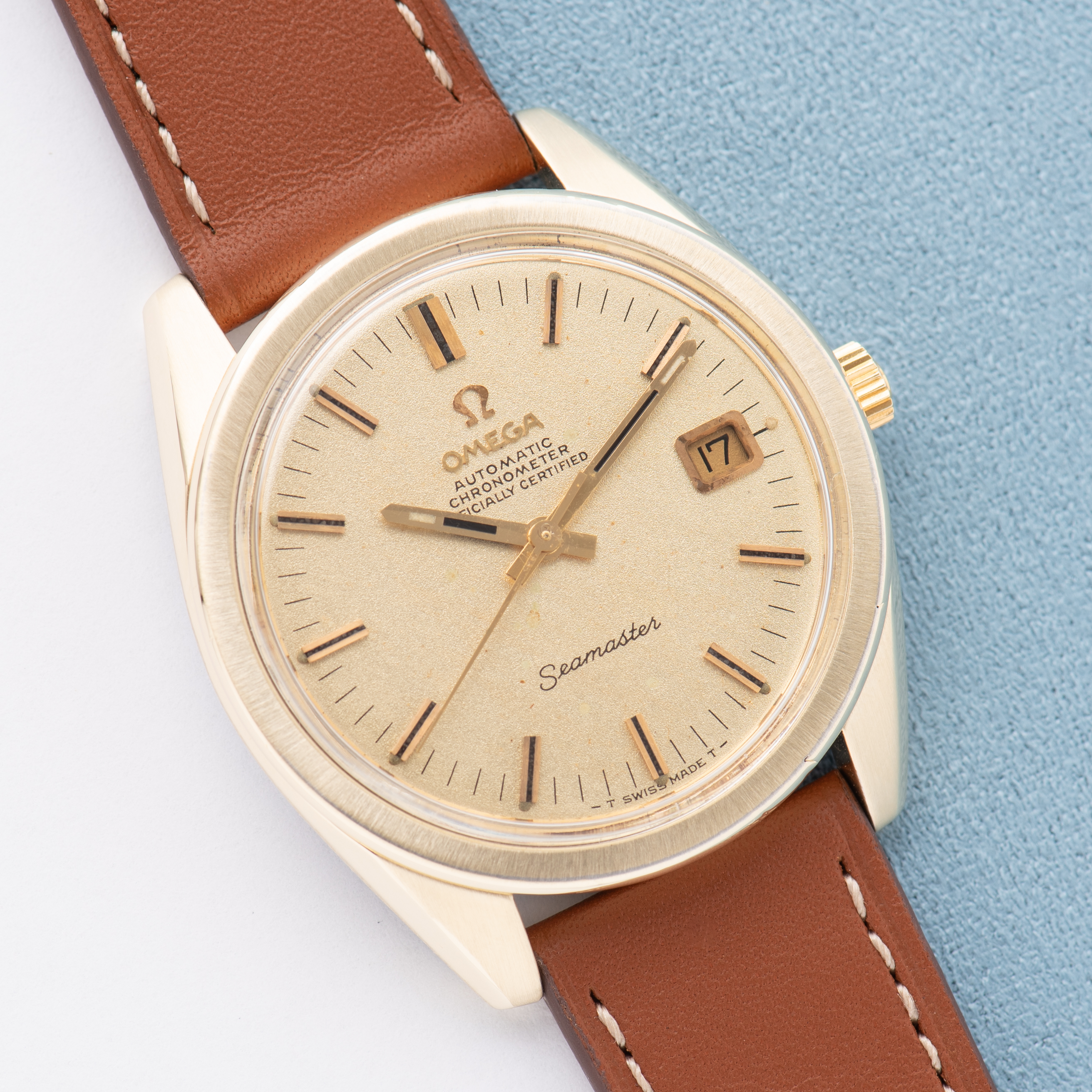 Zicht op Omega Automatic Chronometer Officialy Certified Seamaster ref 168.022/166.028
