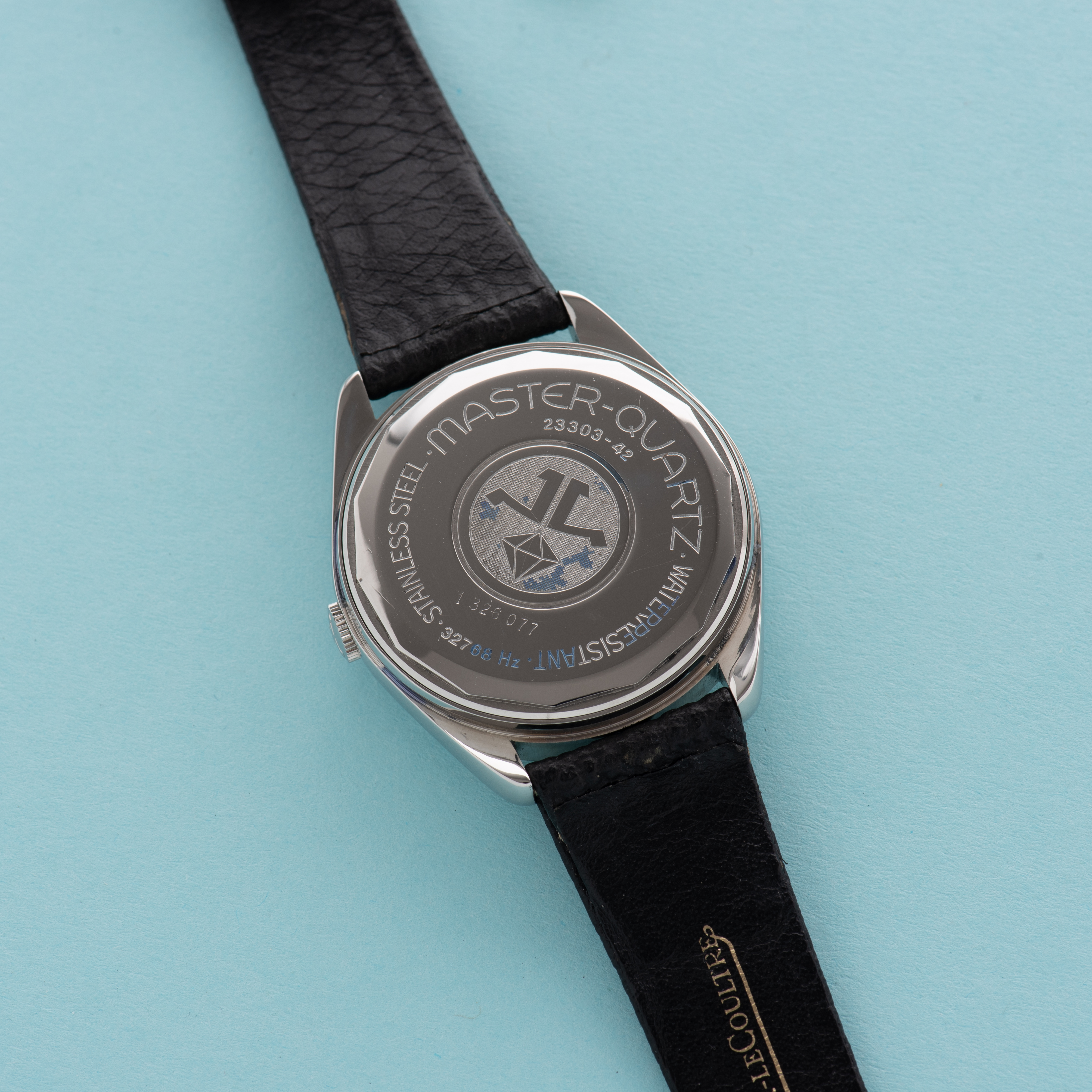 Vue de Jaeger LeCoultre Master-Quartz réf 23303-42