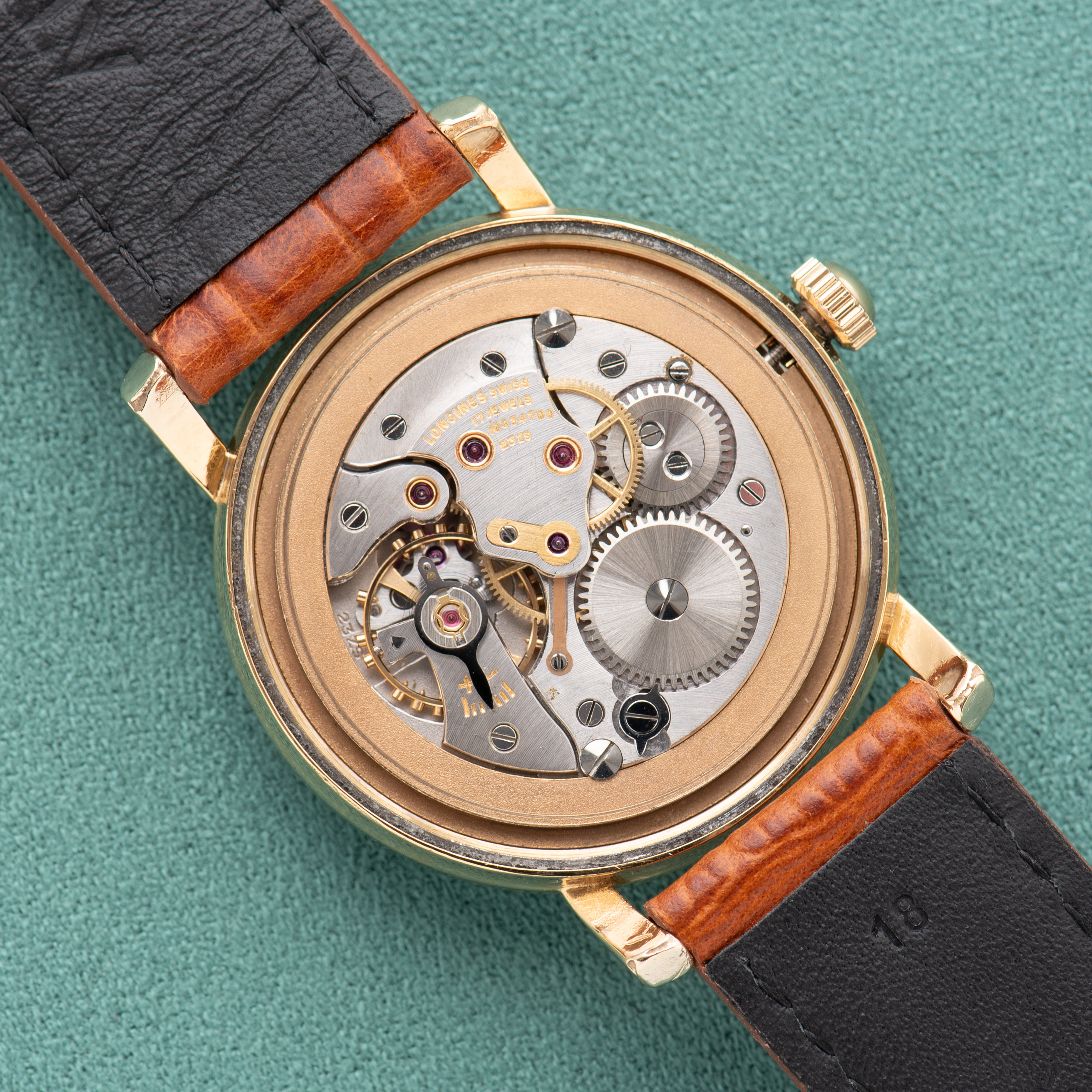 Vue de Longines mécanique Crosshair dial réf 6852-2 162 from 60'