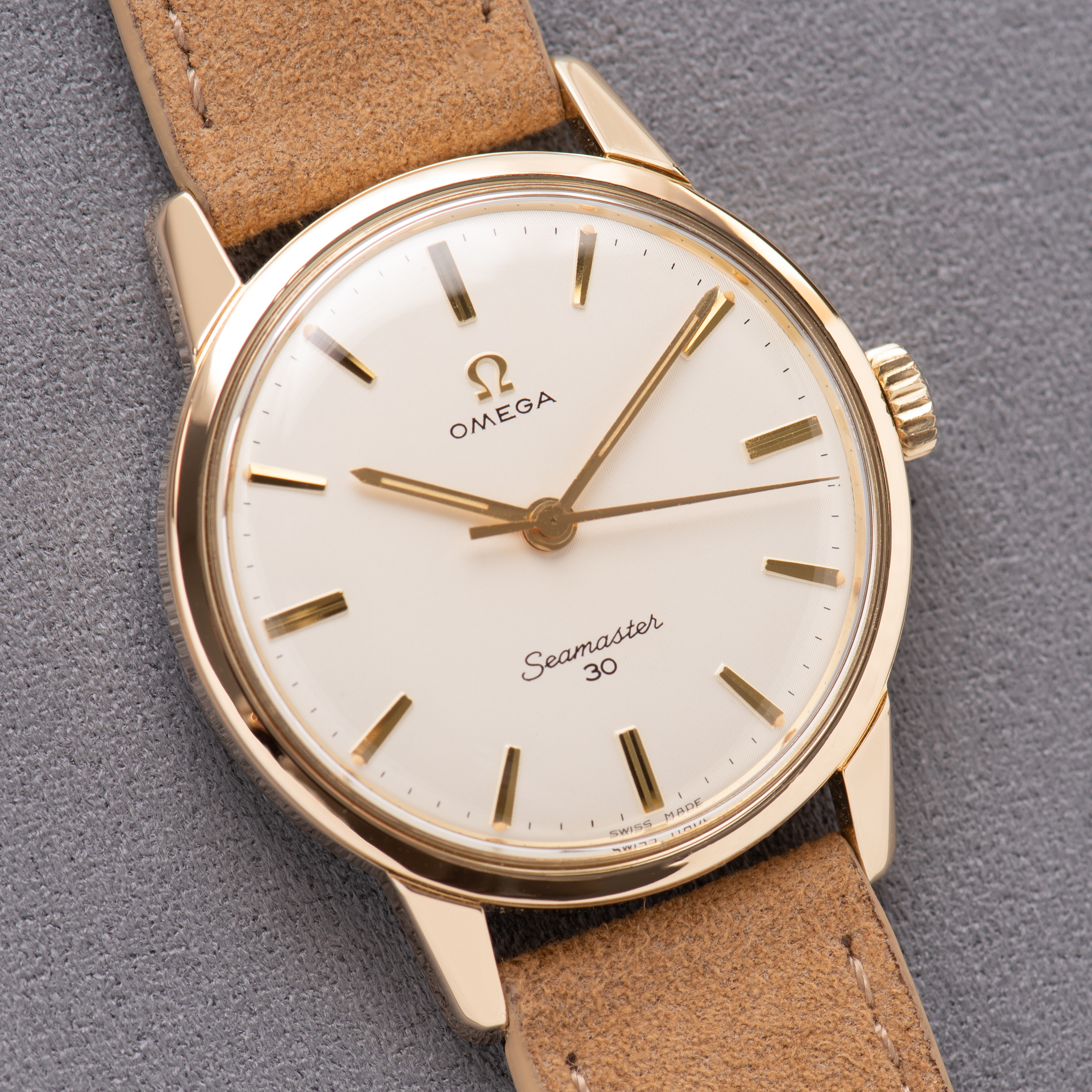 Vue de Omega Seamaster 30 "Linen Dial" GoldPlated LIKE NEW from 1963 Réf 135.007