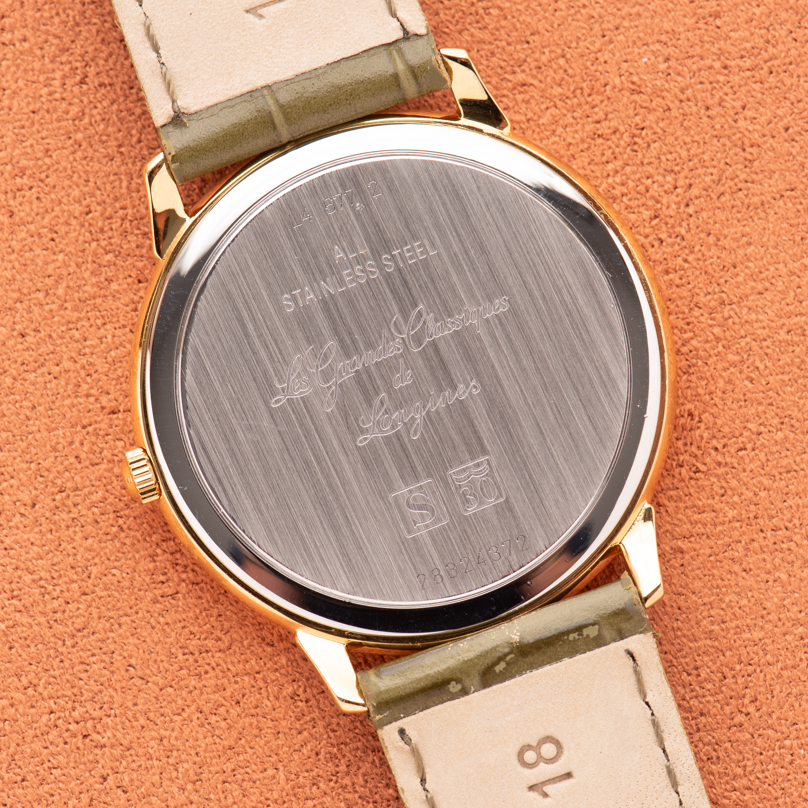 View of La Grande Classique Quartz Gold Plated – Ref. L4.677.2 – Circa 1990