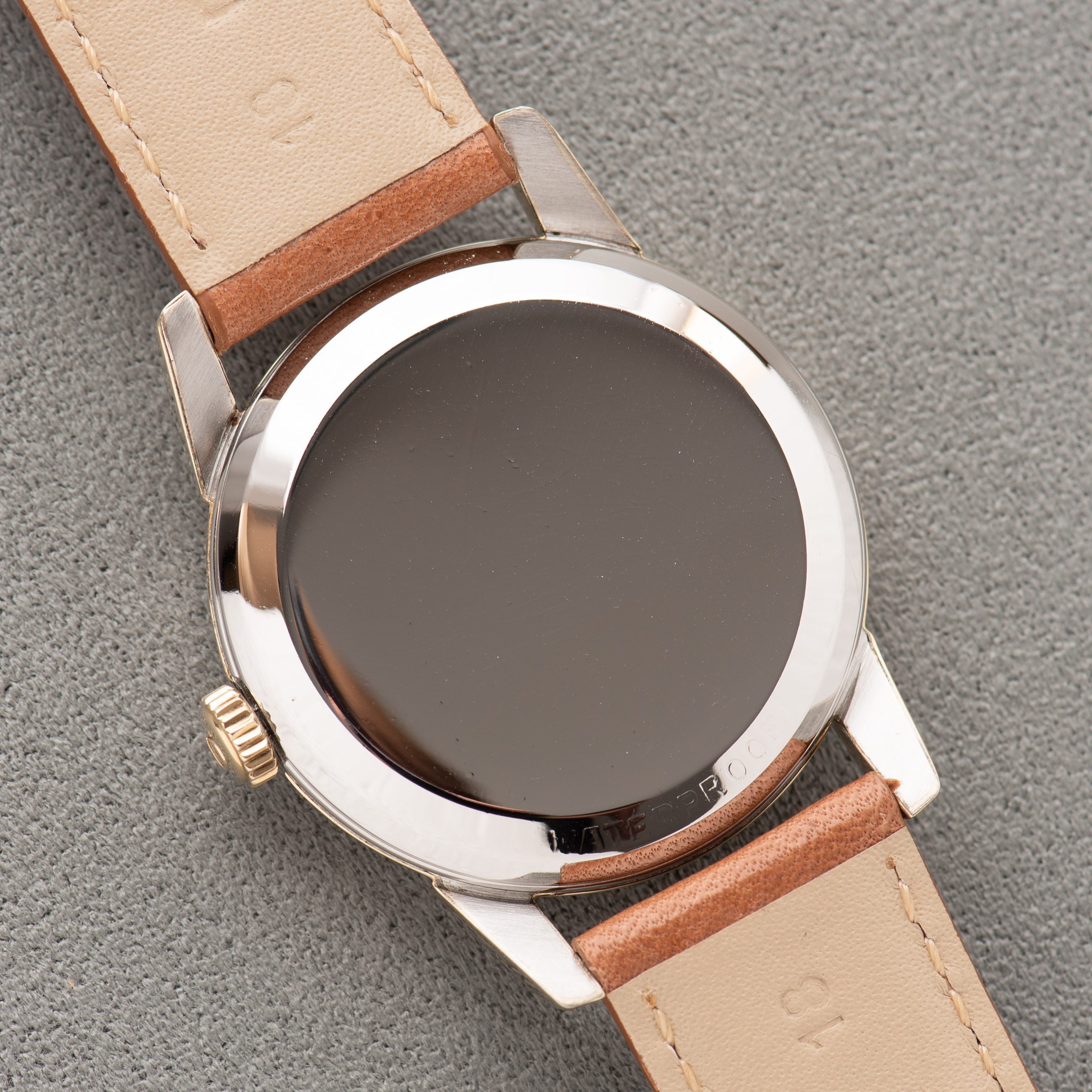 Vue de Omega Seamaster Petite Seconde « Beefy Lugs » – Réf. 2759-3 SC 2761 – 1956