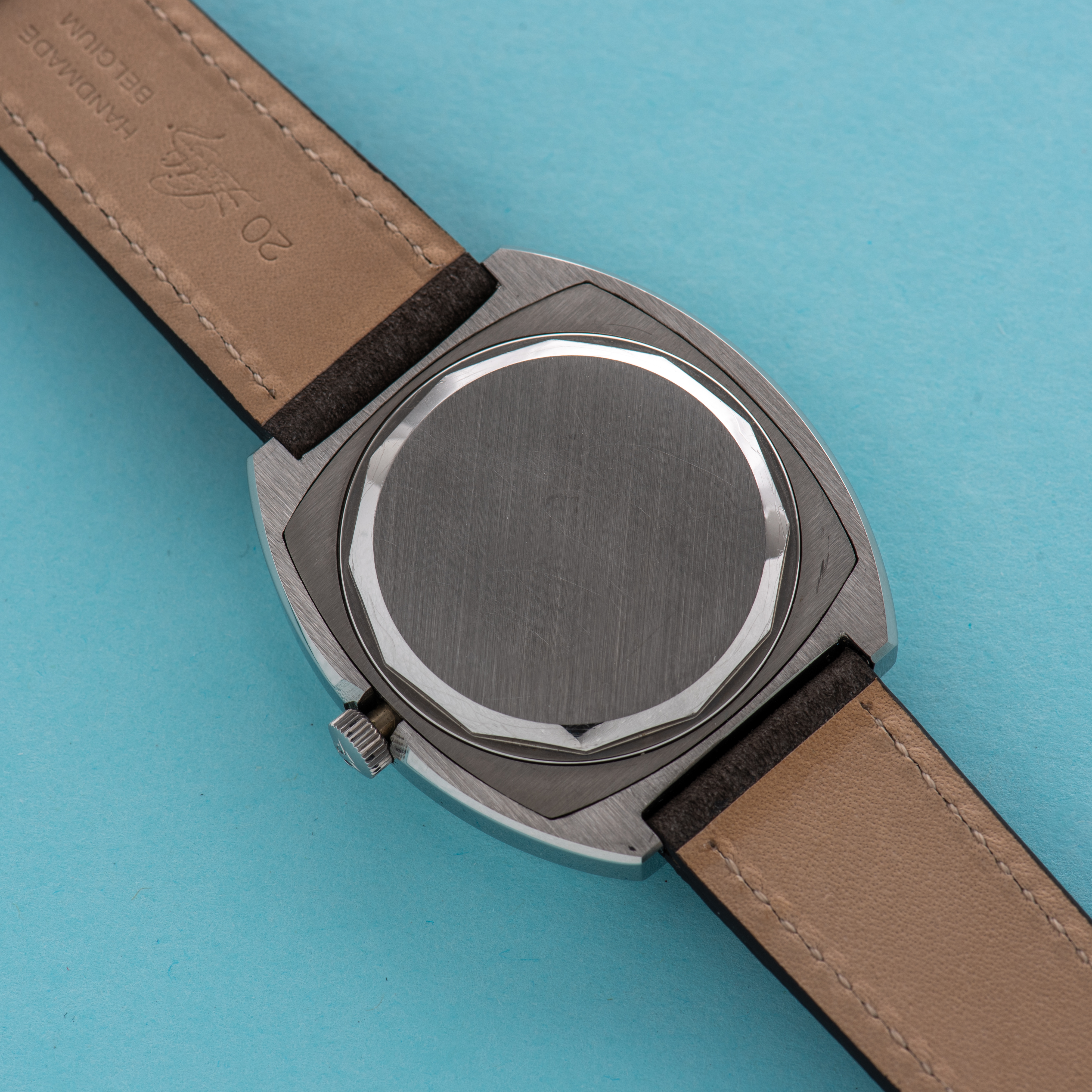 Vue de Tissot Tissonic Electronic New Old Stock cal 2010