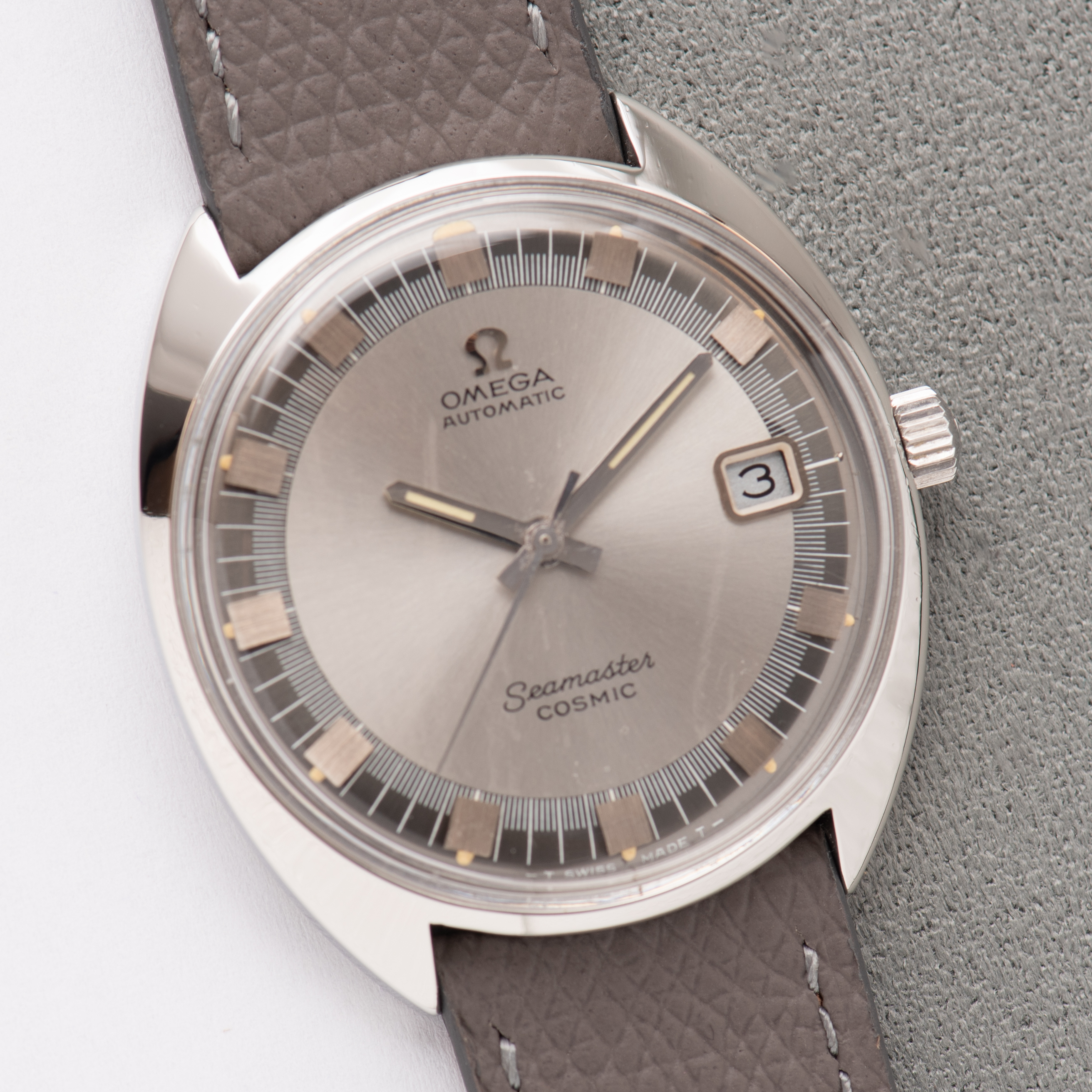 View of Omega Automatic Seamaster Cosmic Grey Dial Ref 166.026 cal 565 from 1968