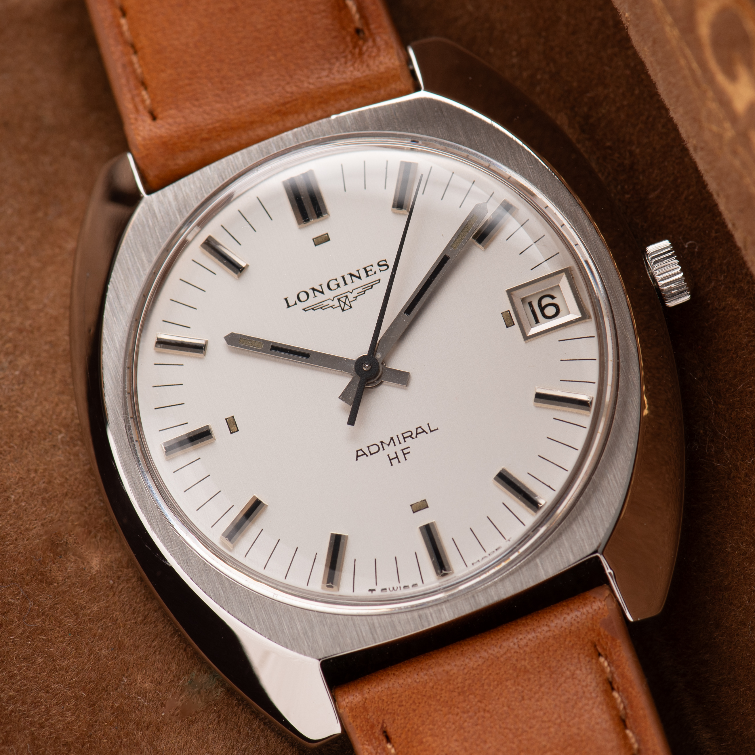Vue de Longines Admiral HF Steel – Calibre 6952 – Réf. 2304-2 – Circa 1970-1980