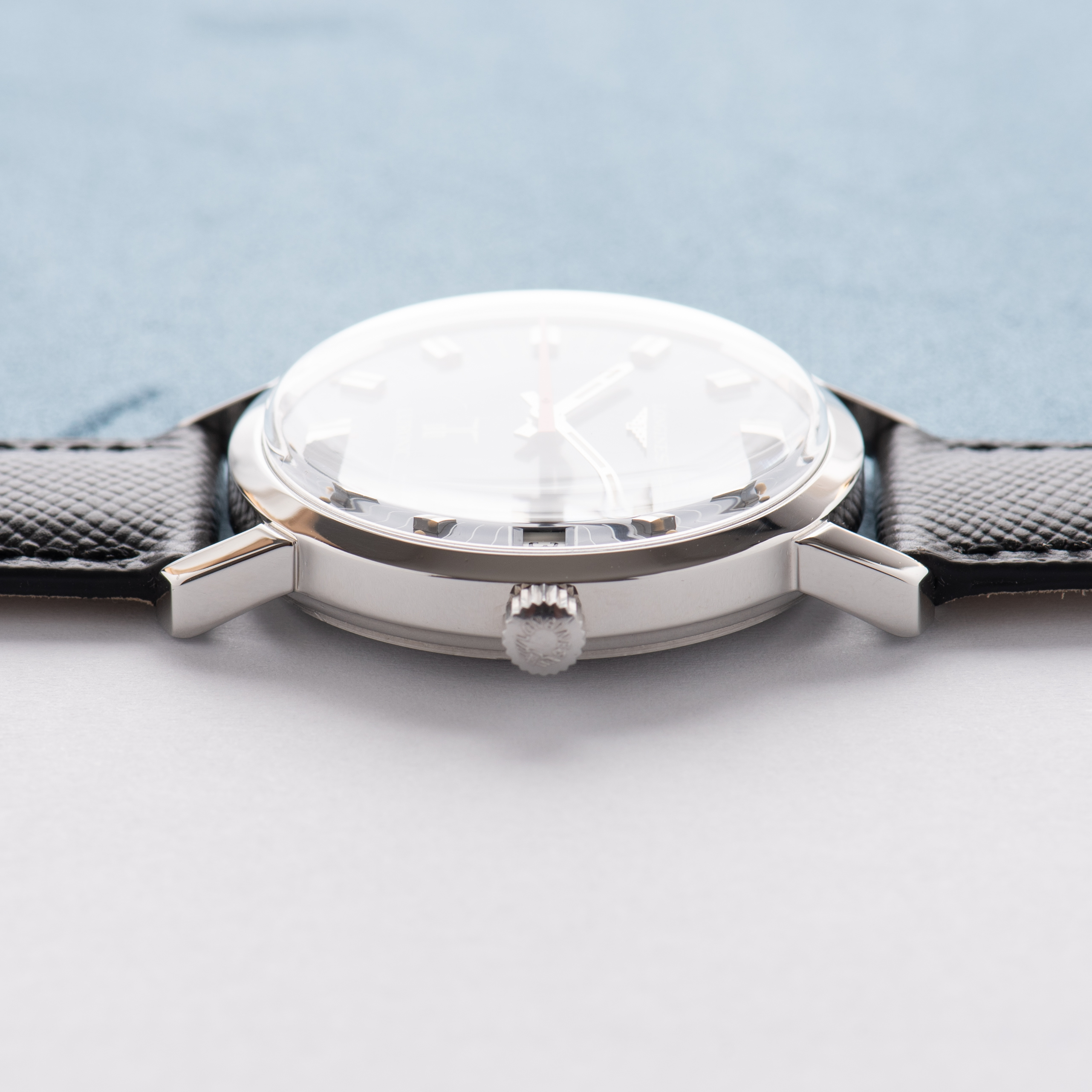 Vue de Longines Ultronic Blue Dial réf 8623-2 Full Set from 1975