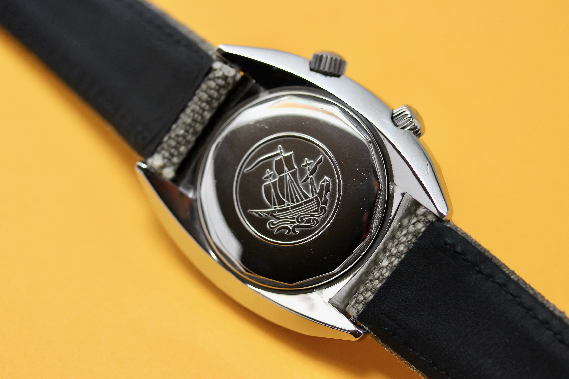 Zicht op Tissot Visodate Automatic Seastar T12 cal 784- 2
