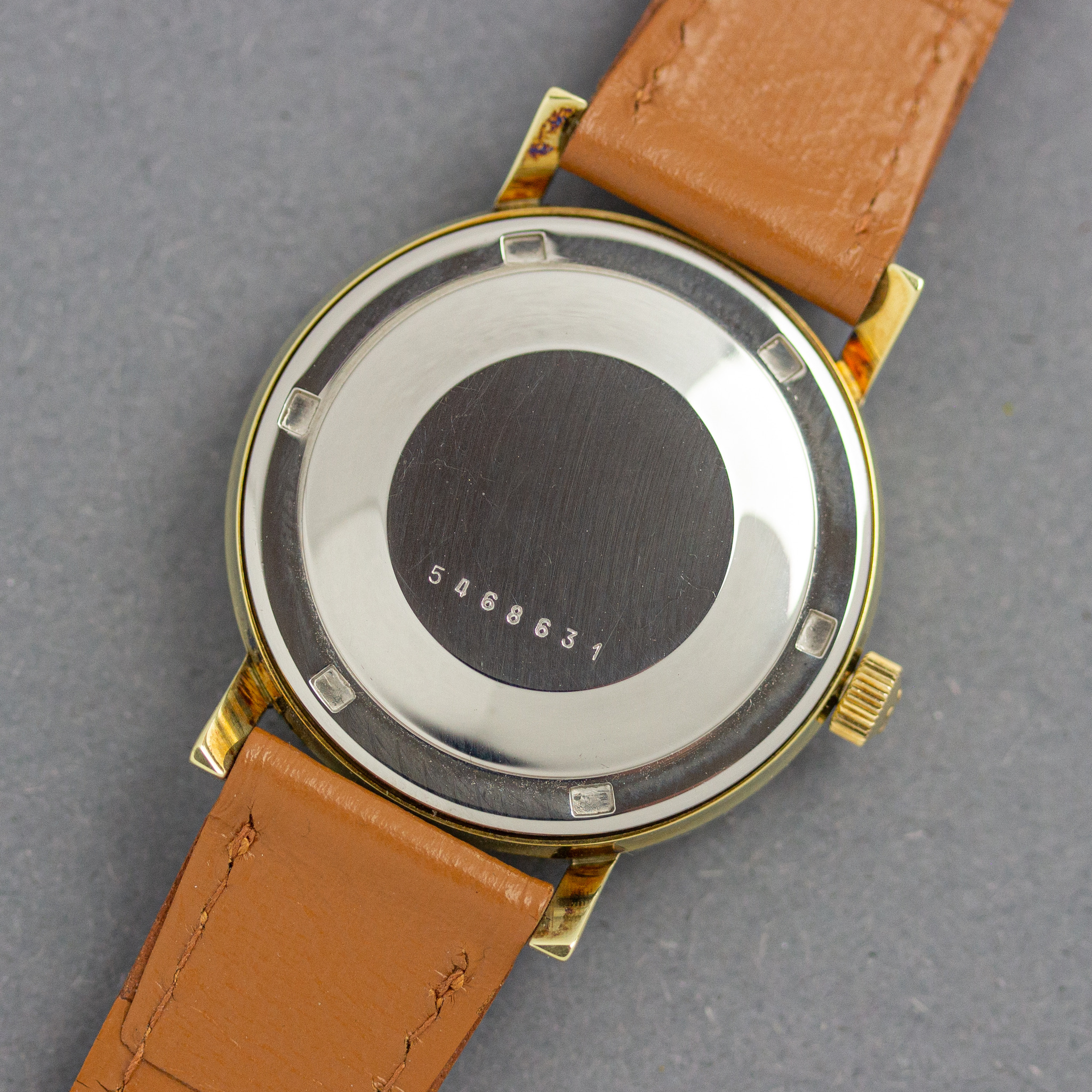 Zicht op Eterna-Matic 1000 cal 1579K
