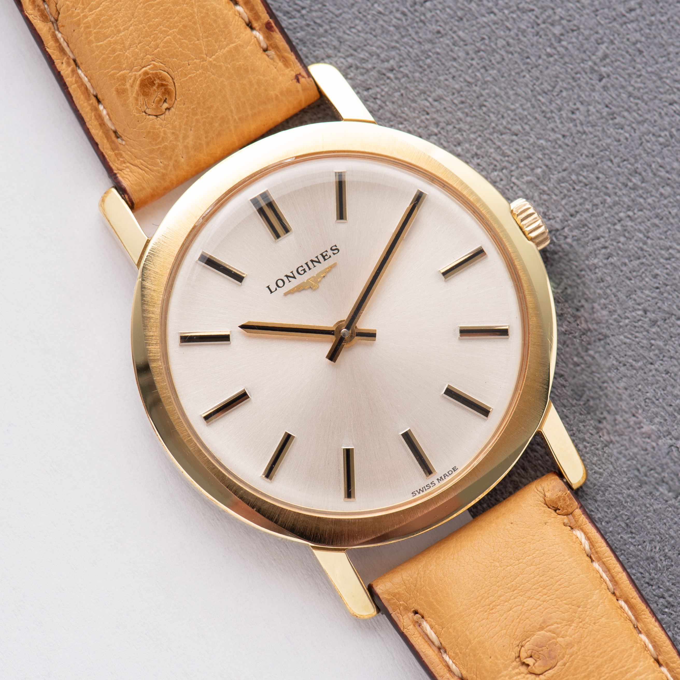 Zicht op Dress Watch Gold Plated Cal 428 Longines Ref 1001- 1