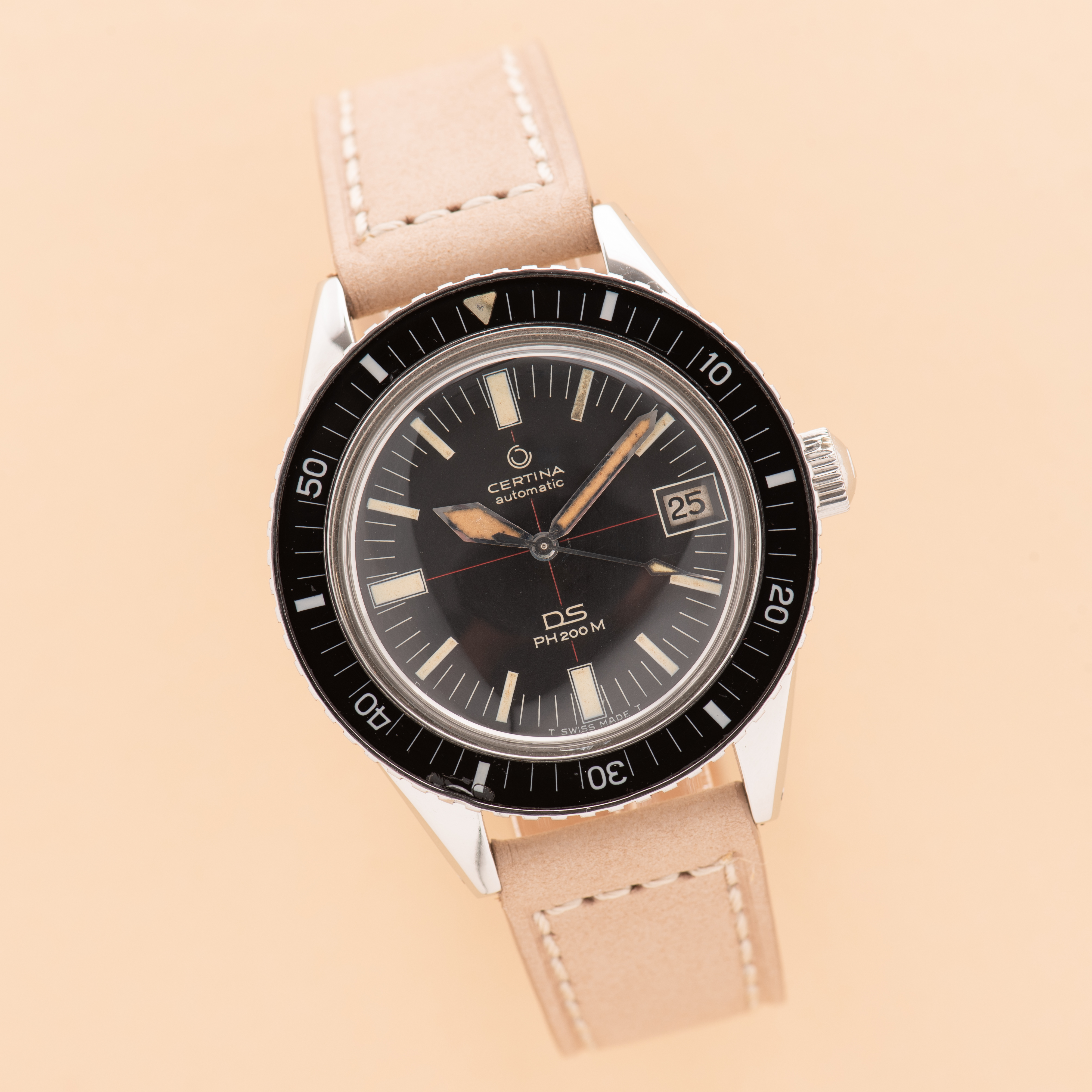 Zicht op Certina Automatic DS PH 200m ref 346.825