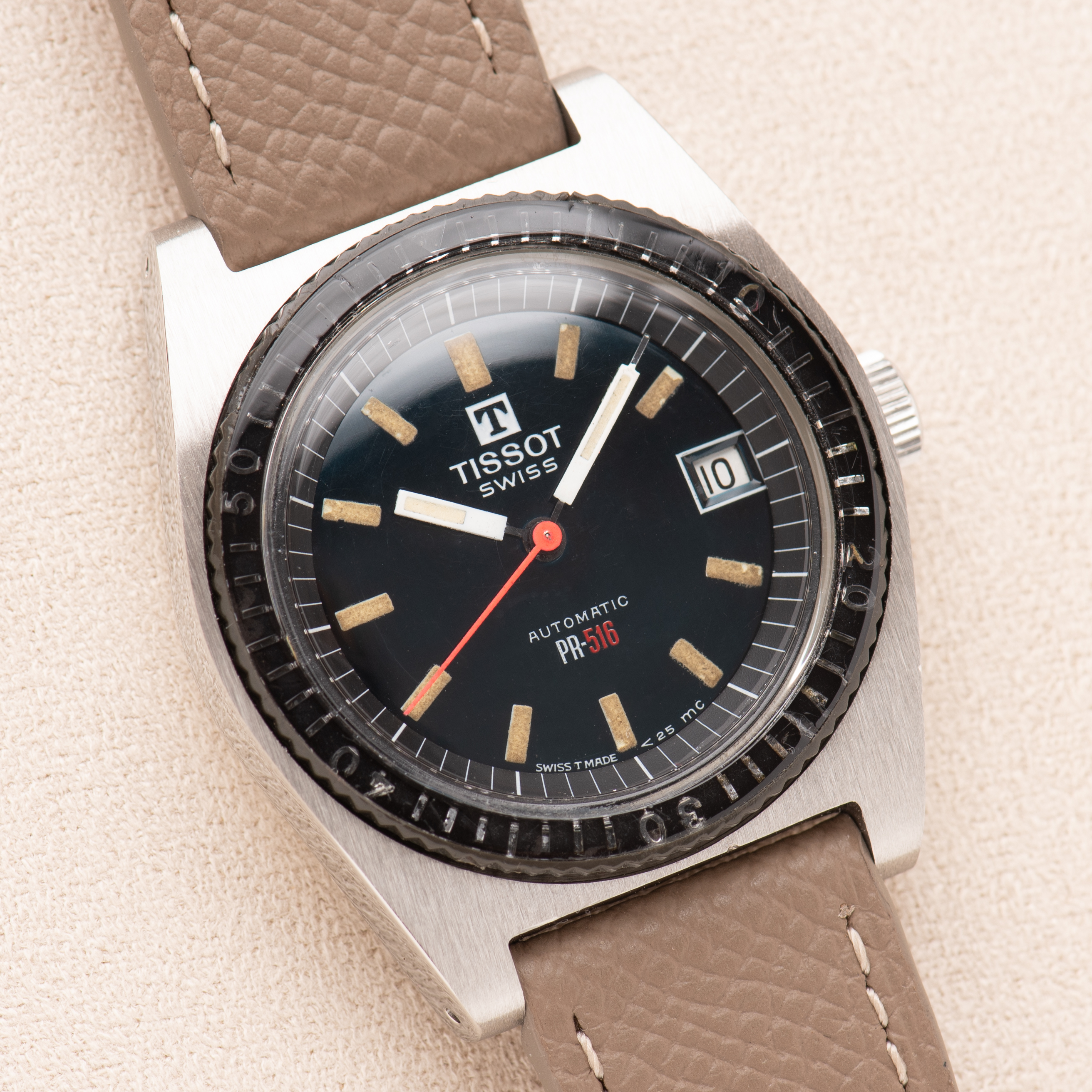Vue de Tissot PR 516 Automatic "Roger Moore", référence 44622-7X