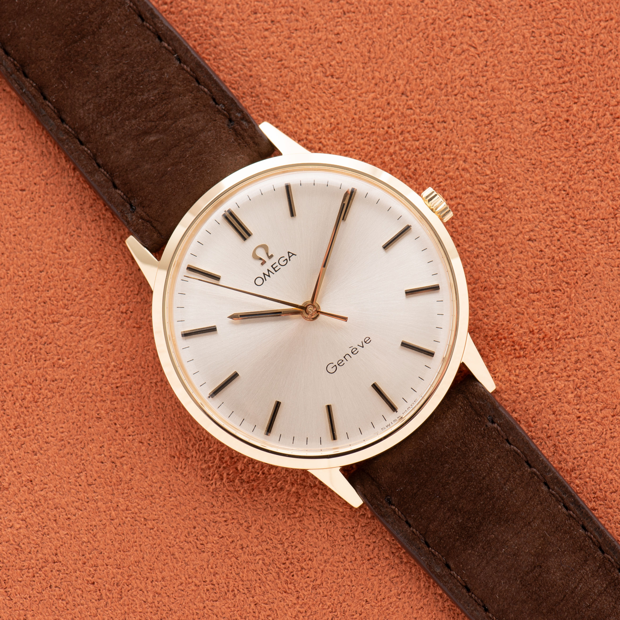 Omega Genève Dress Watch 14K Yellow Gold from 1970 Réf 131.041