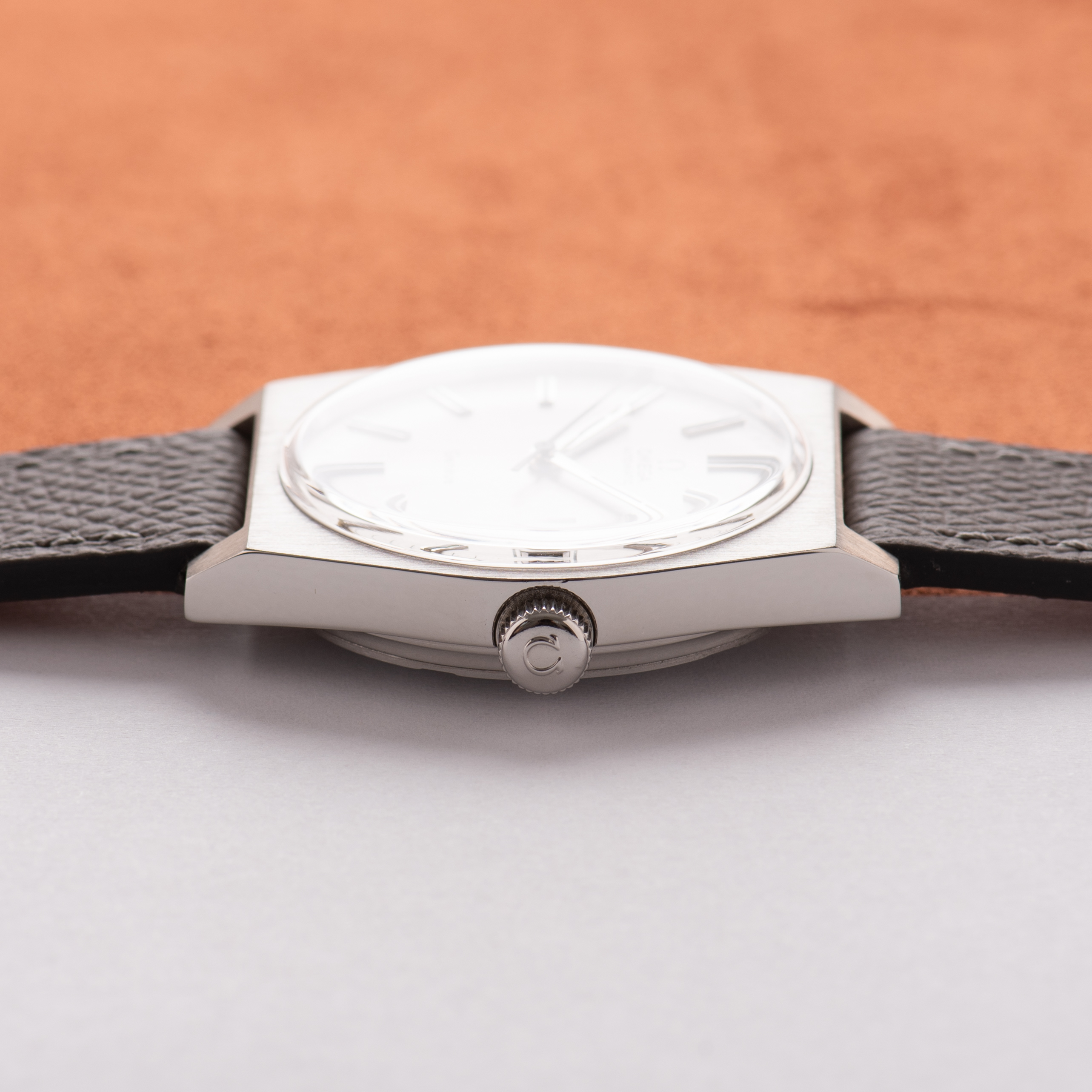 View of Omega Genève Automatic Date Silver Dial cal 1481 from 1973 Réf 166.0118