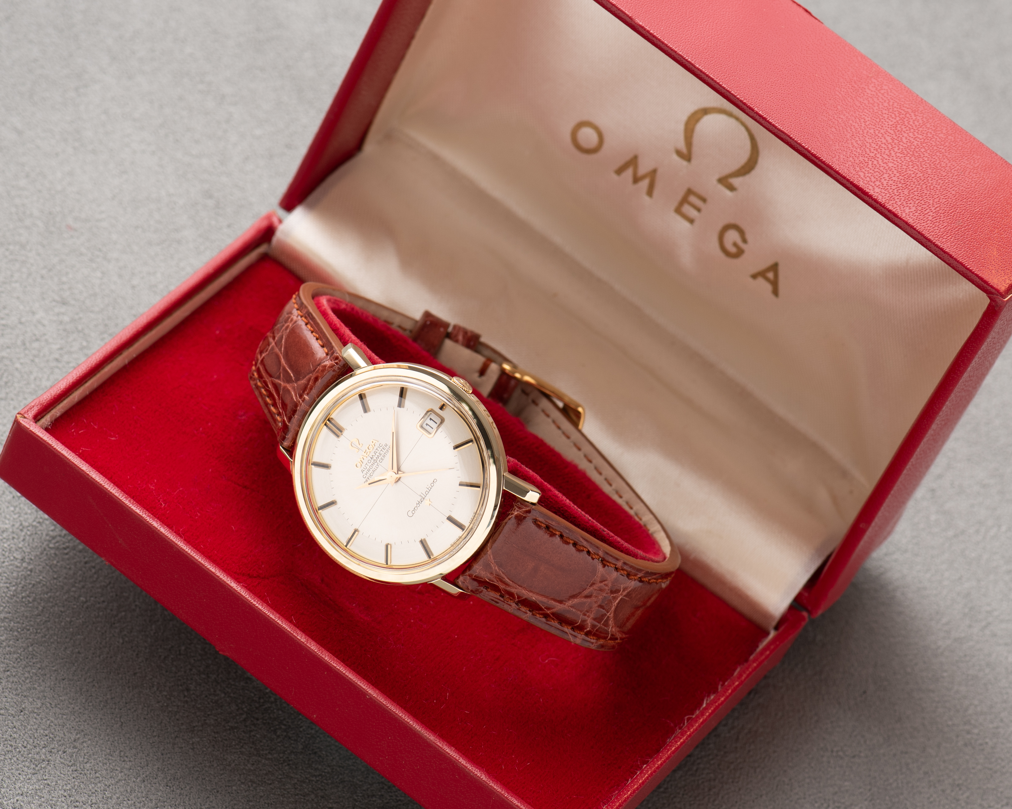Zicht op Omega Automatic Chronometer Constellation Pie Pan Réf 168.004 from 1964