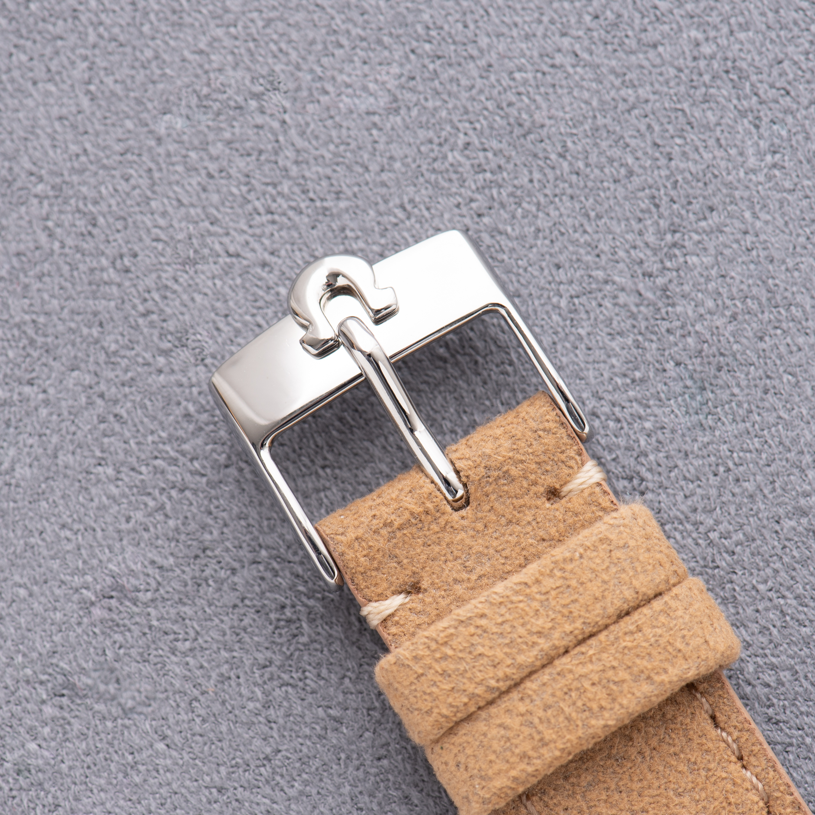 Zicht op Omega Geneva Chronostop Ref 145.010 vanaf 1968 Cal 865