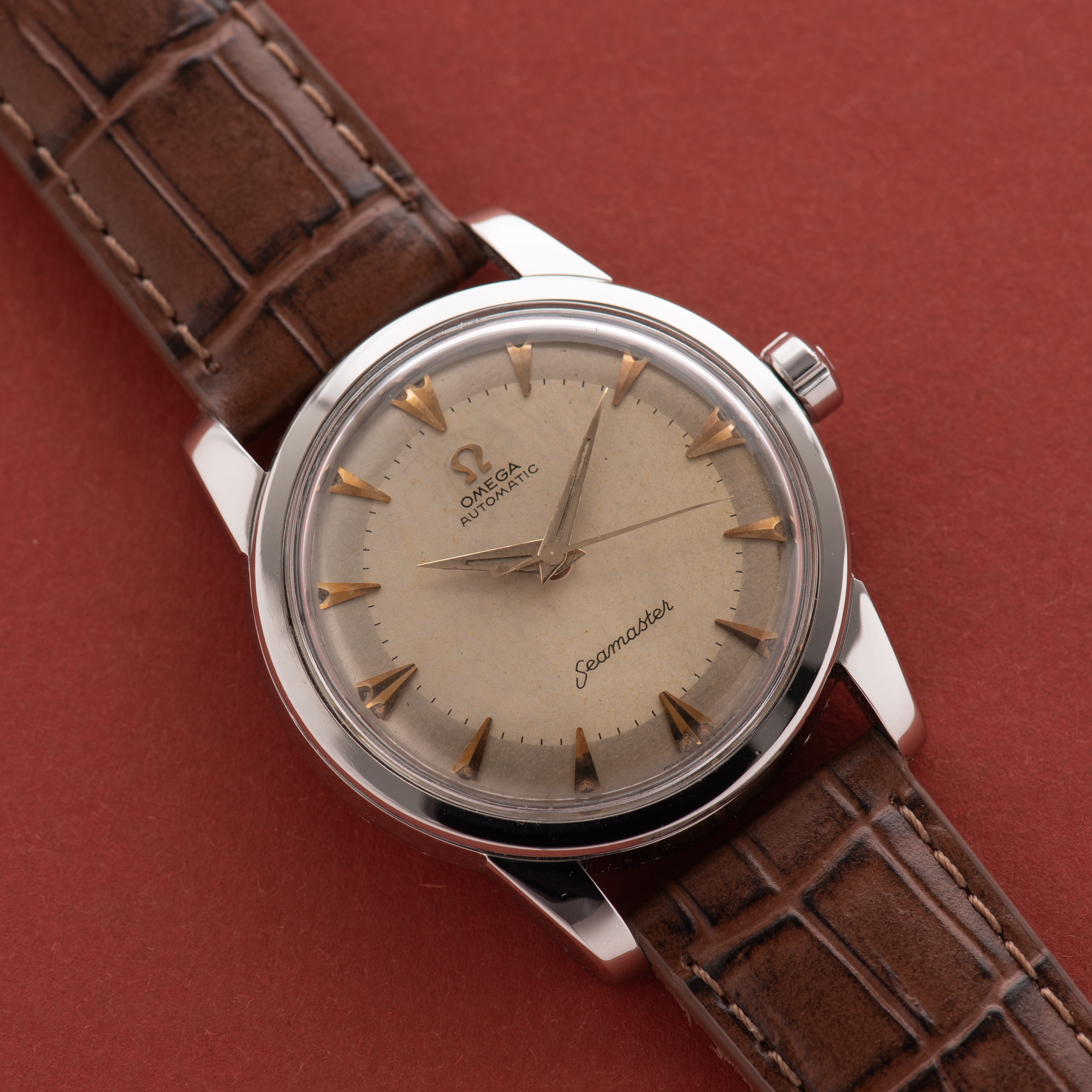 Vue de Omega Automatic Seamaster réf 2846-2848 4 SC cal 501 from 1956